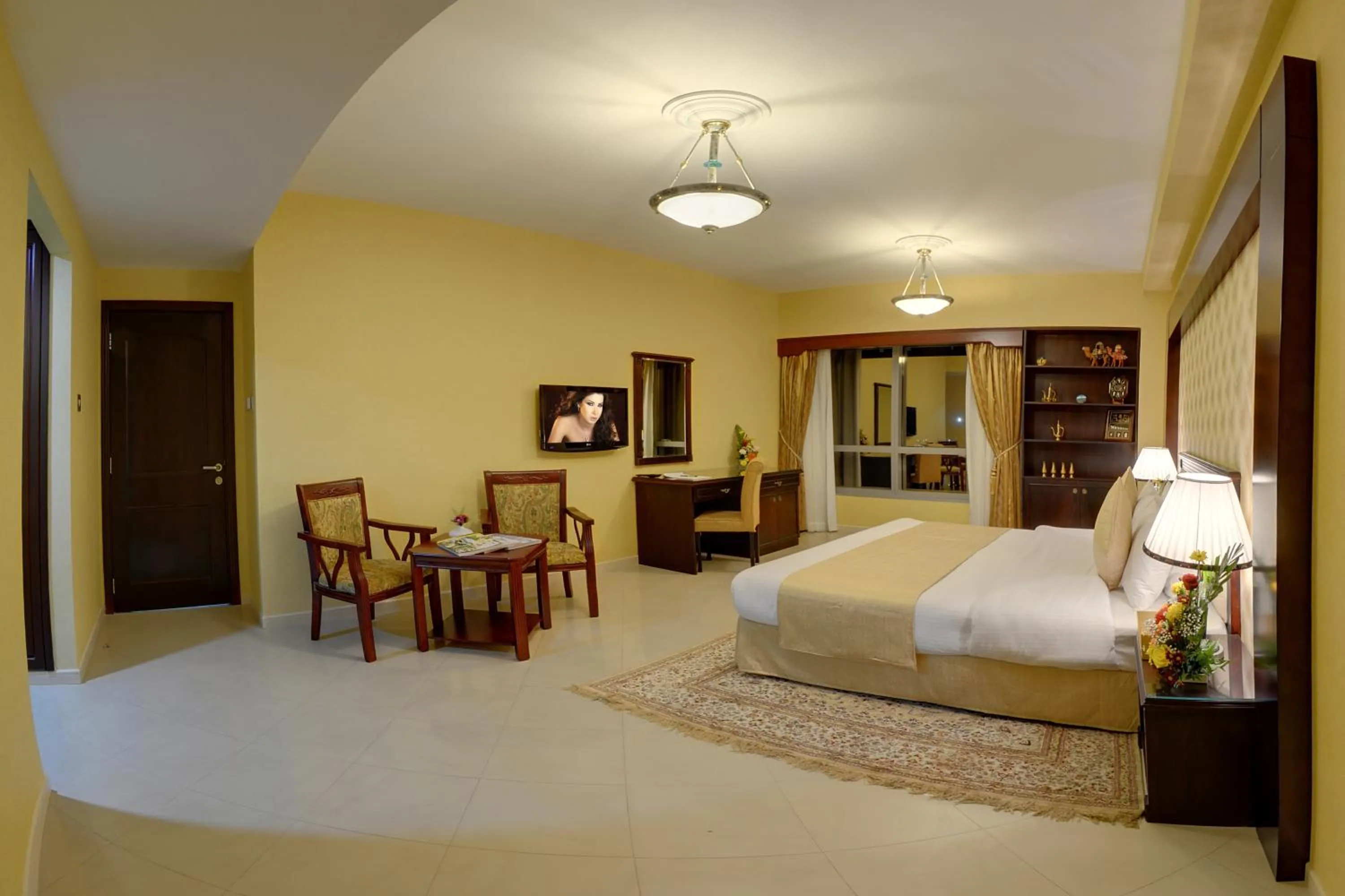 TV and multimedia in Deira Suites Deluxe Hotel Suites