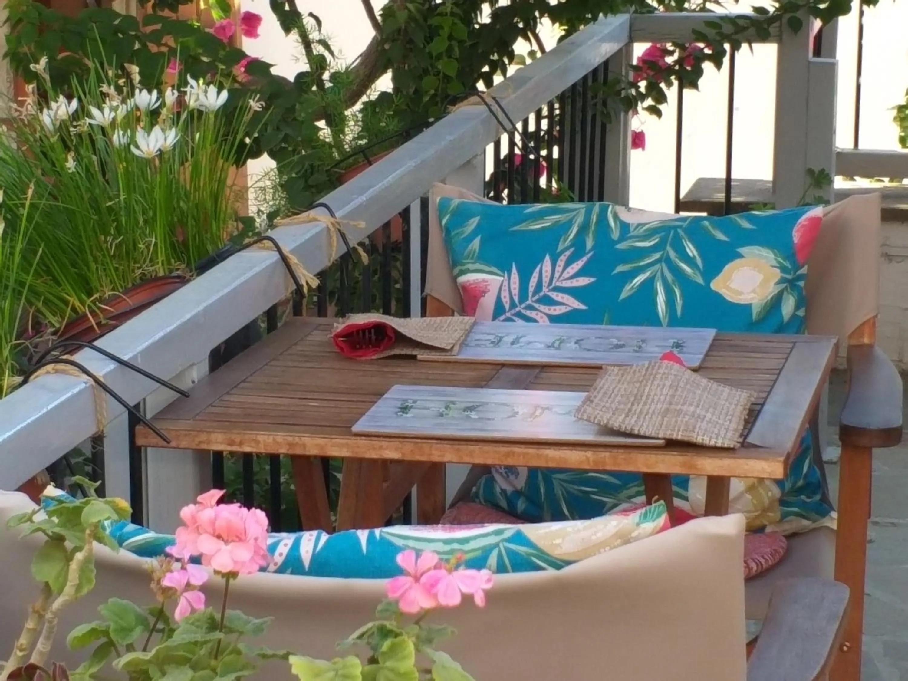 Balcony/Terrace in Stratos ArtDeco House