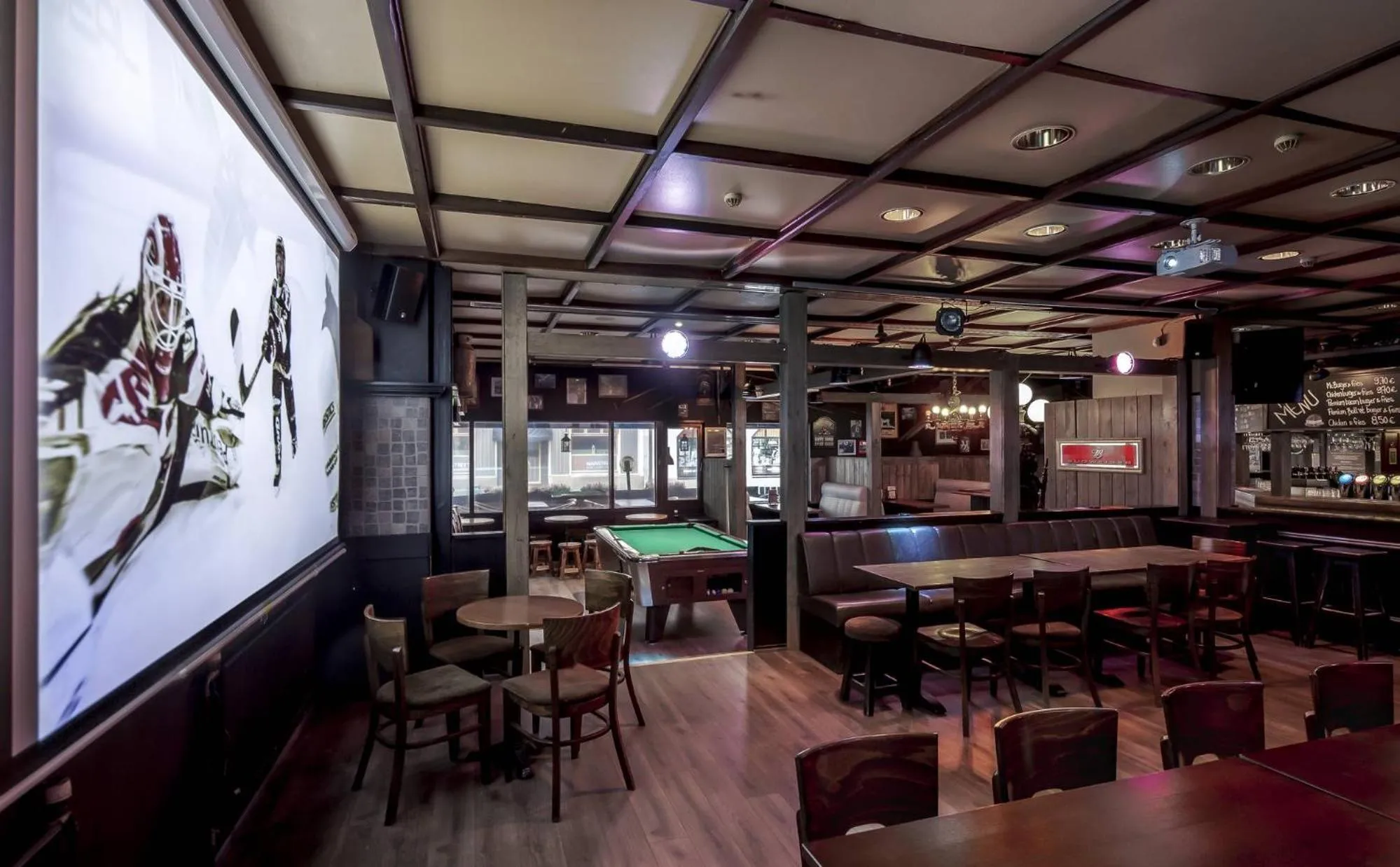 Restaurant/places to eat in Hotel Seurahuone Riihimäki