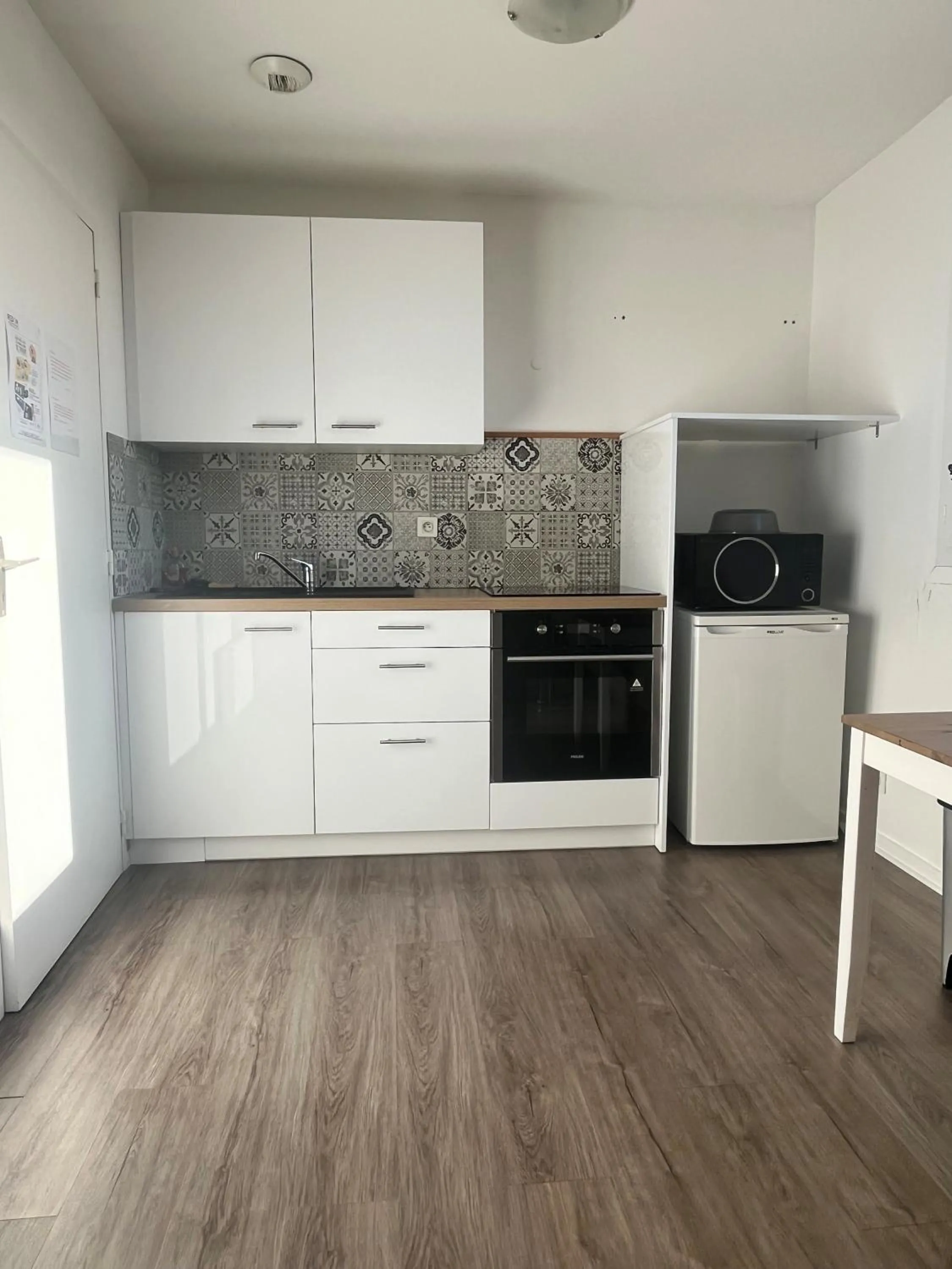 Hôtel de Bretagne - anciennement Queen Serenity Hotel