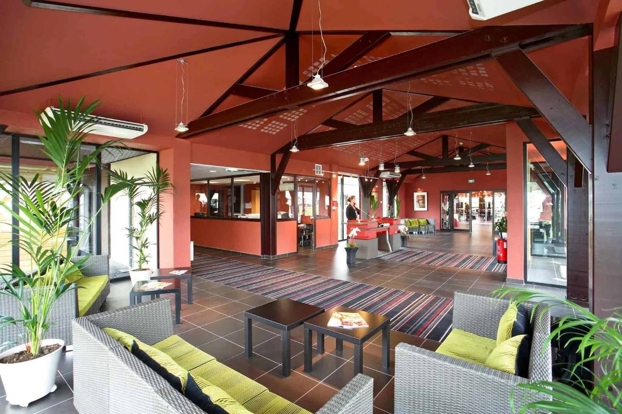 Property building in ibis Styles Segre