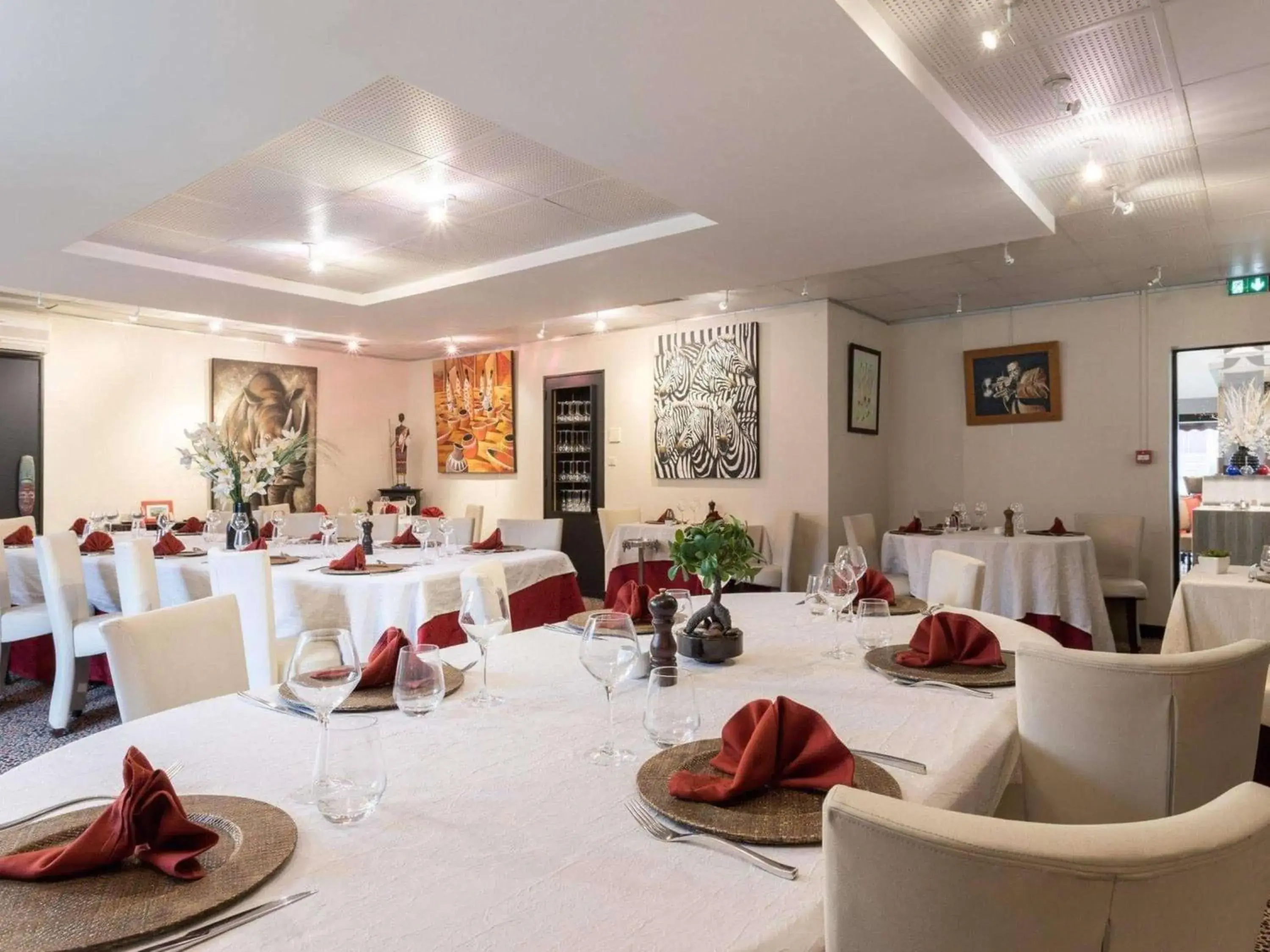 Restaurant/places to eat in ibis Styles Segre Restaurant/places to eat in ibis Styles Segre