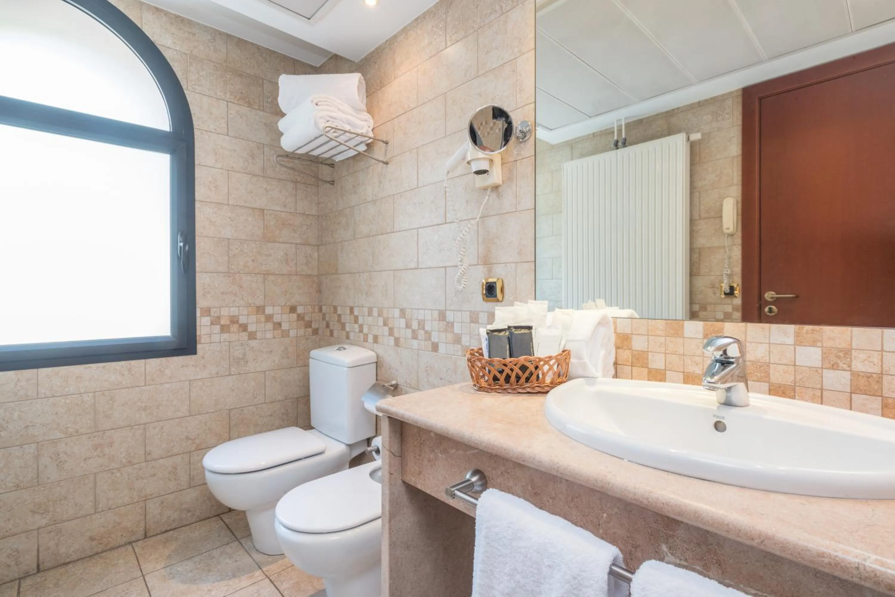 Bathroom in Hotel Spa Termes Carlemany