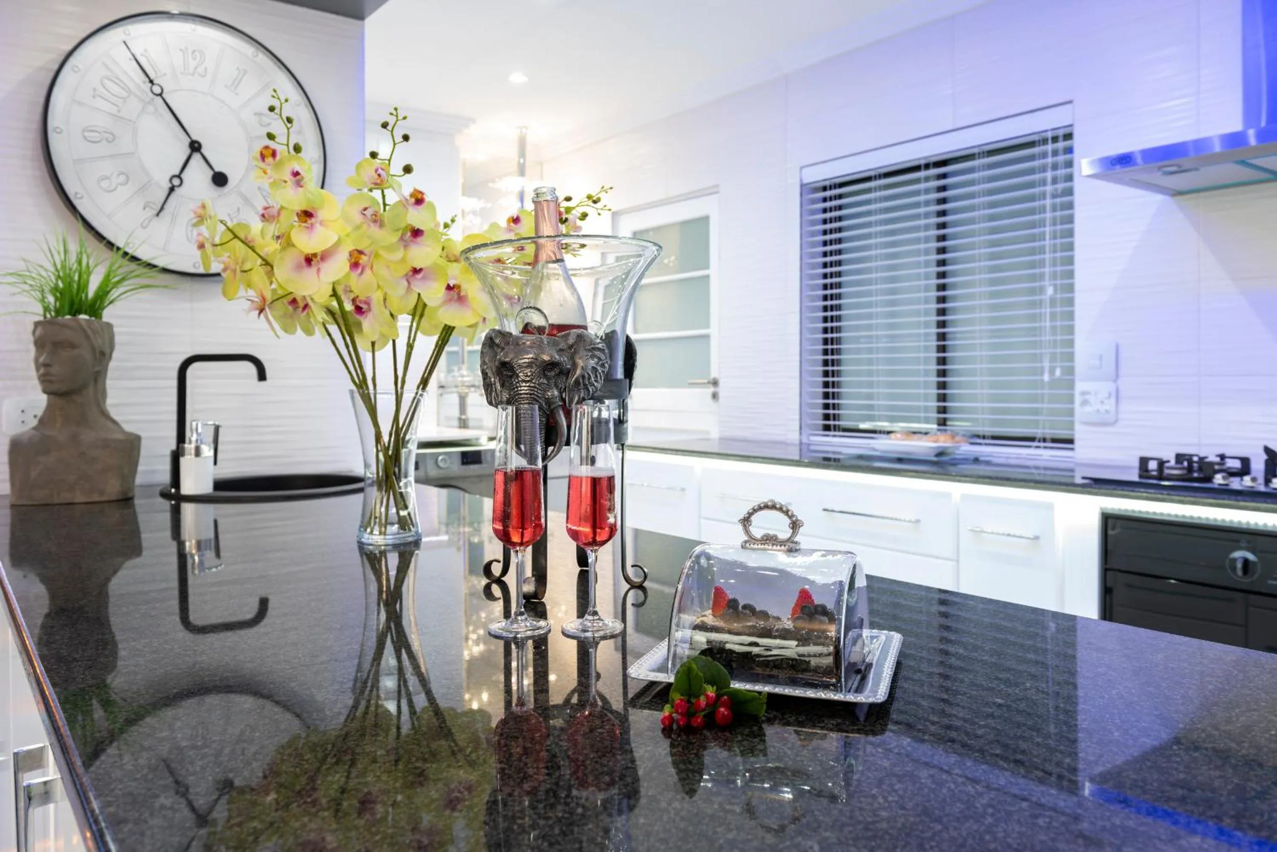 kitchen in Wilderness Waters Boutique Suites - Adults Only