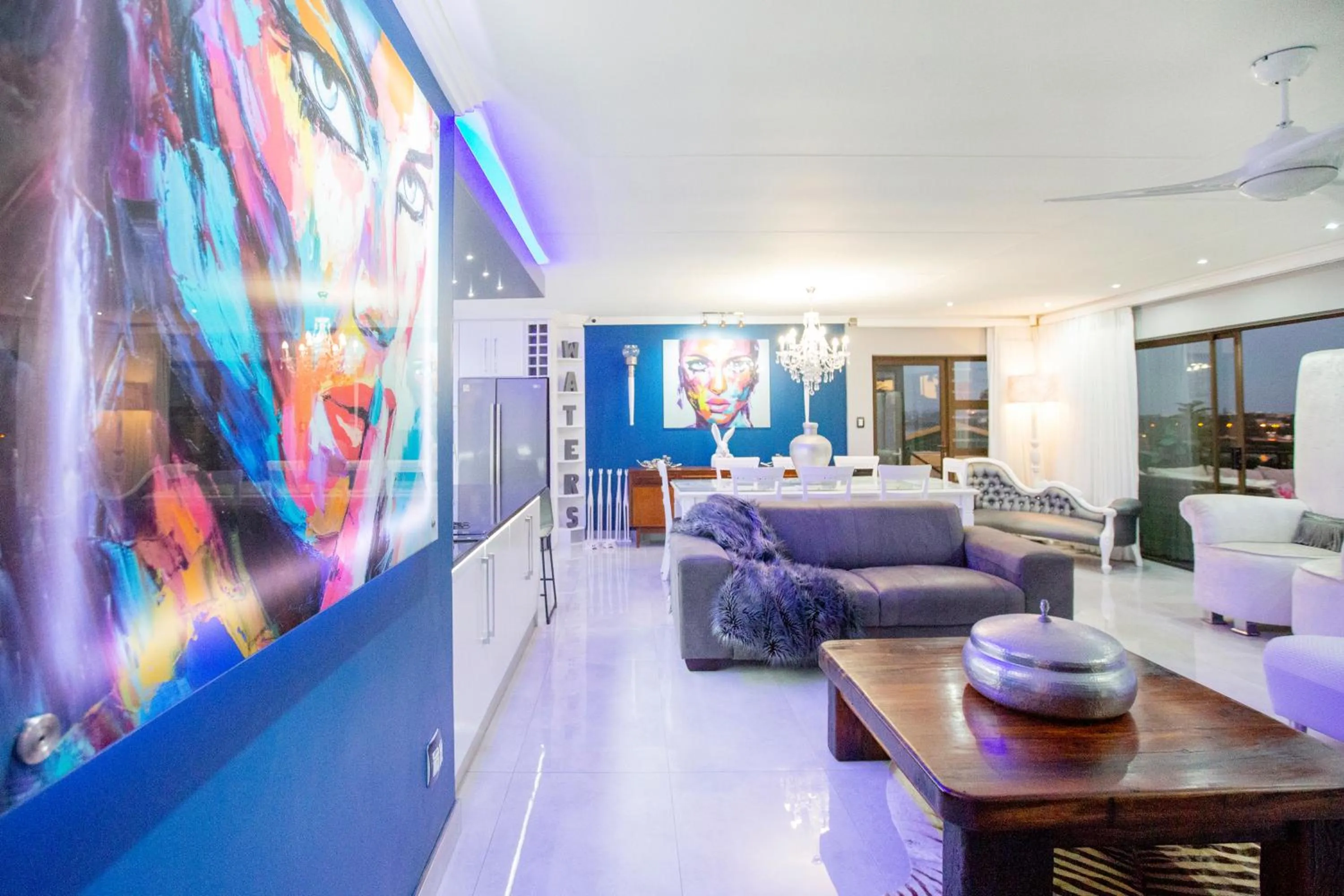 Living room in Wilderness Waters Boutique Suites - Adults Only