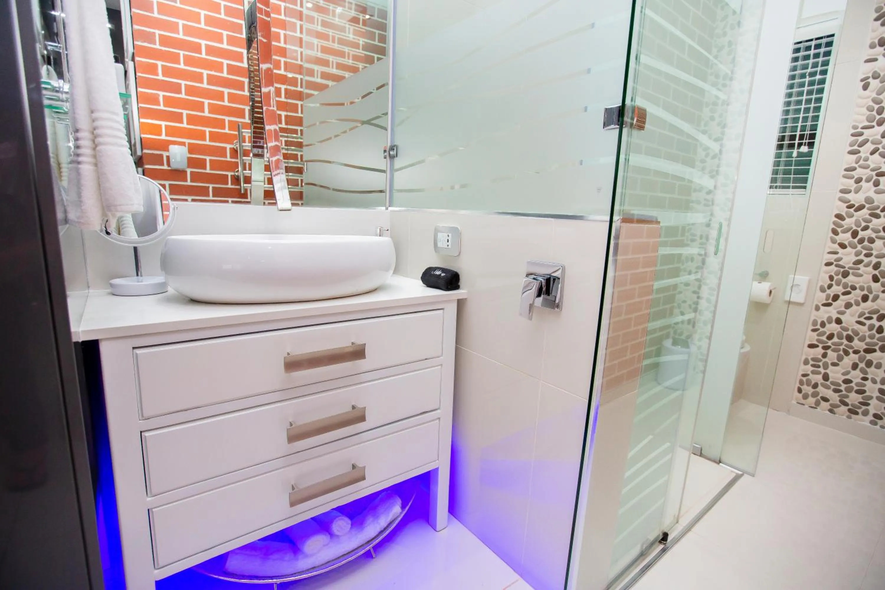 Bathroom in Wilderness Waters Boutique Suites - Adults Only