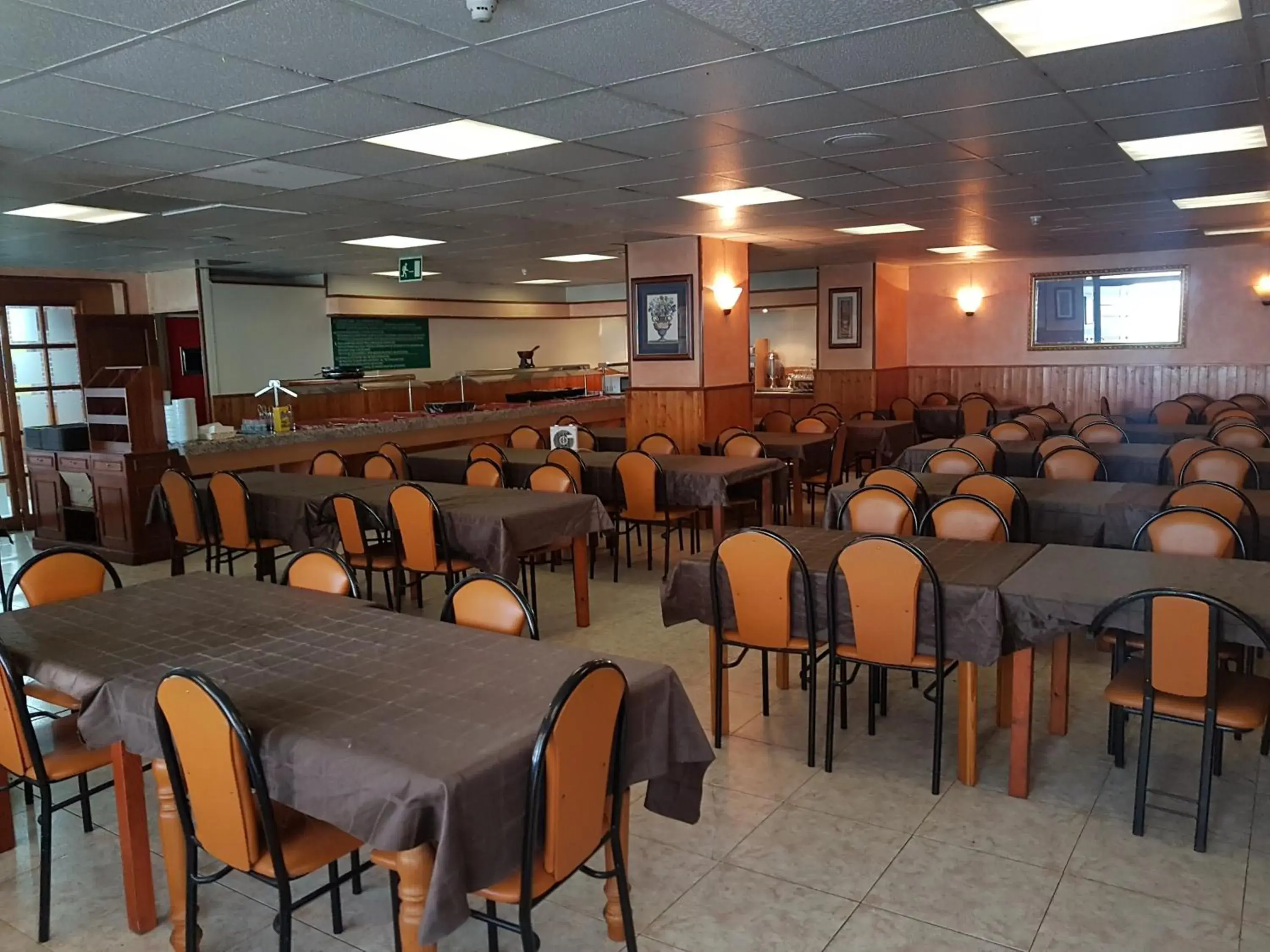 Restaurant/places to eat in Apartaments Crest Pas Restaurant/places to eat in Apartaments Crest Pas