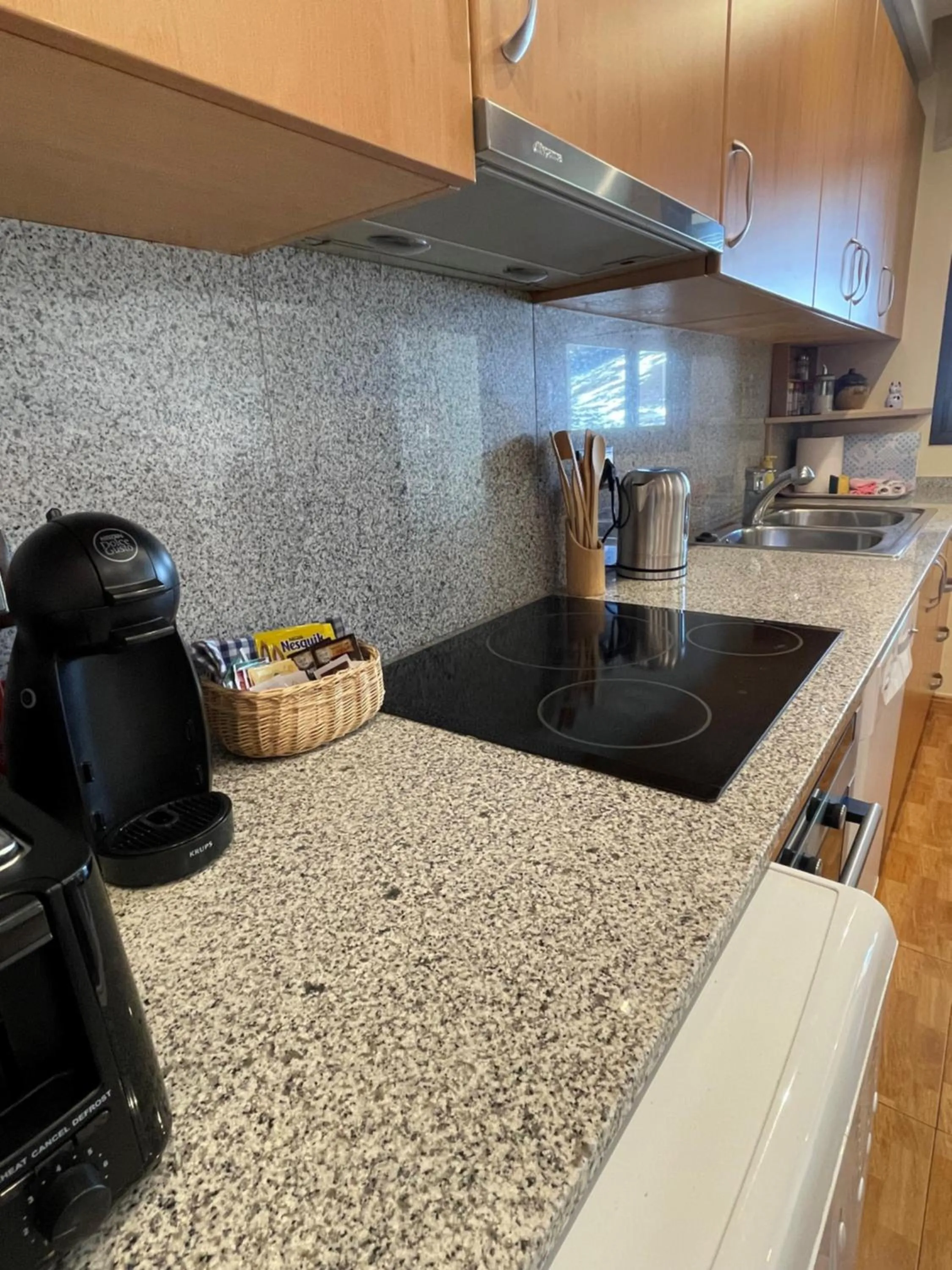 Kitchen or kitchenette in Hotel Les Truites Adults only