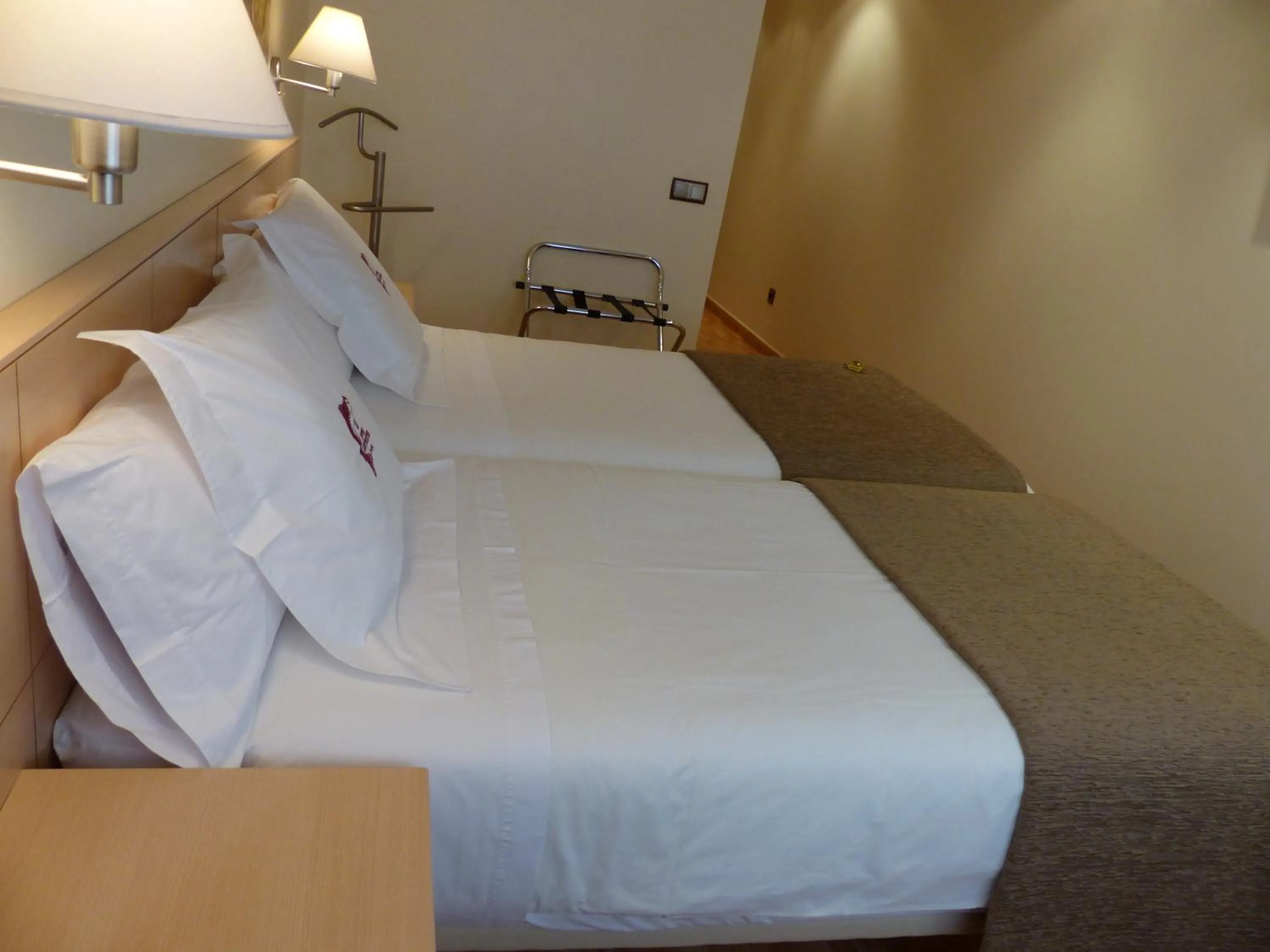 Bed in Hotel Les Truites Adults only