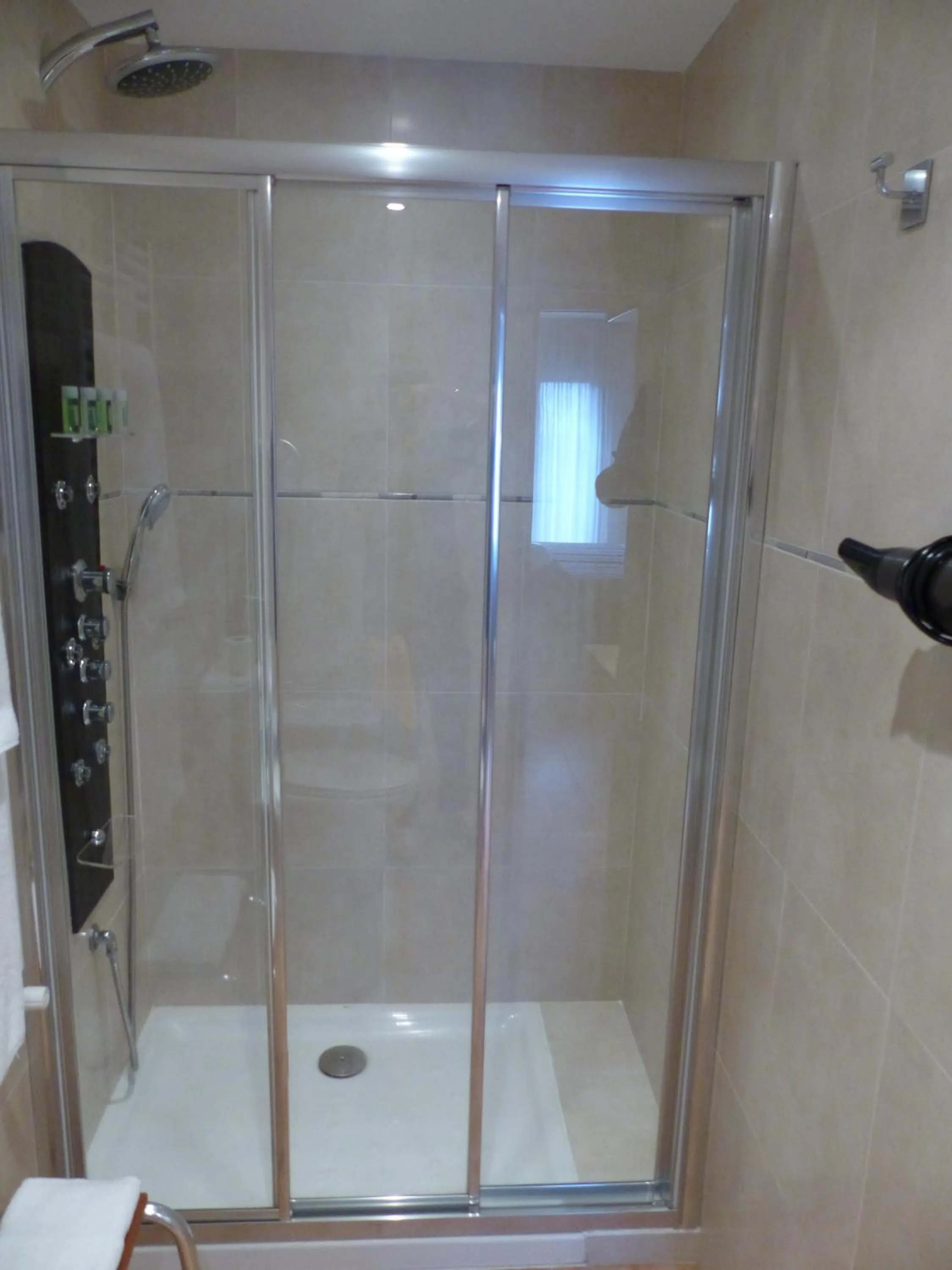 Shower in Hotel Les Truites Adults only