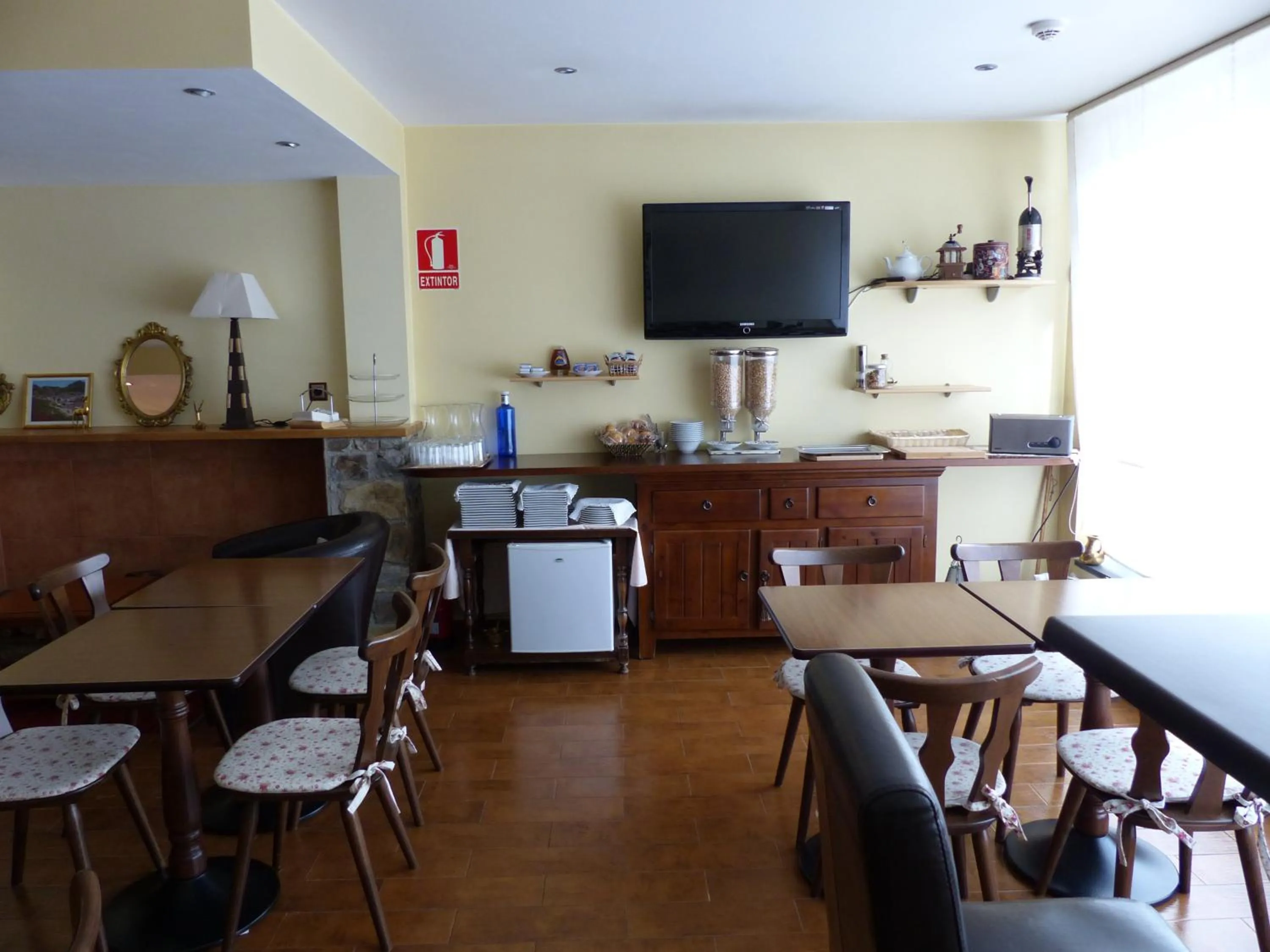 Lounge or bar in Hotel Les Truites Adults only