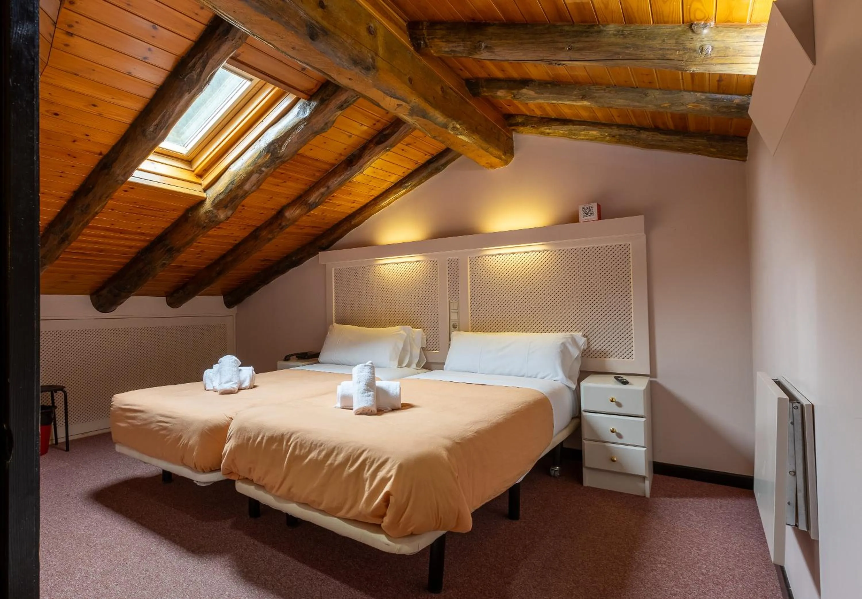 Bed in Hotel Micolau