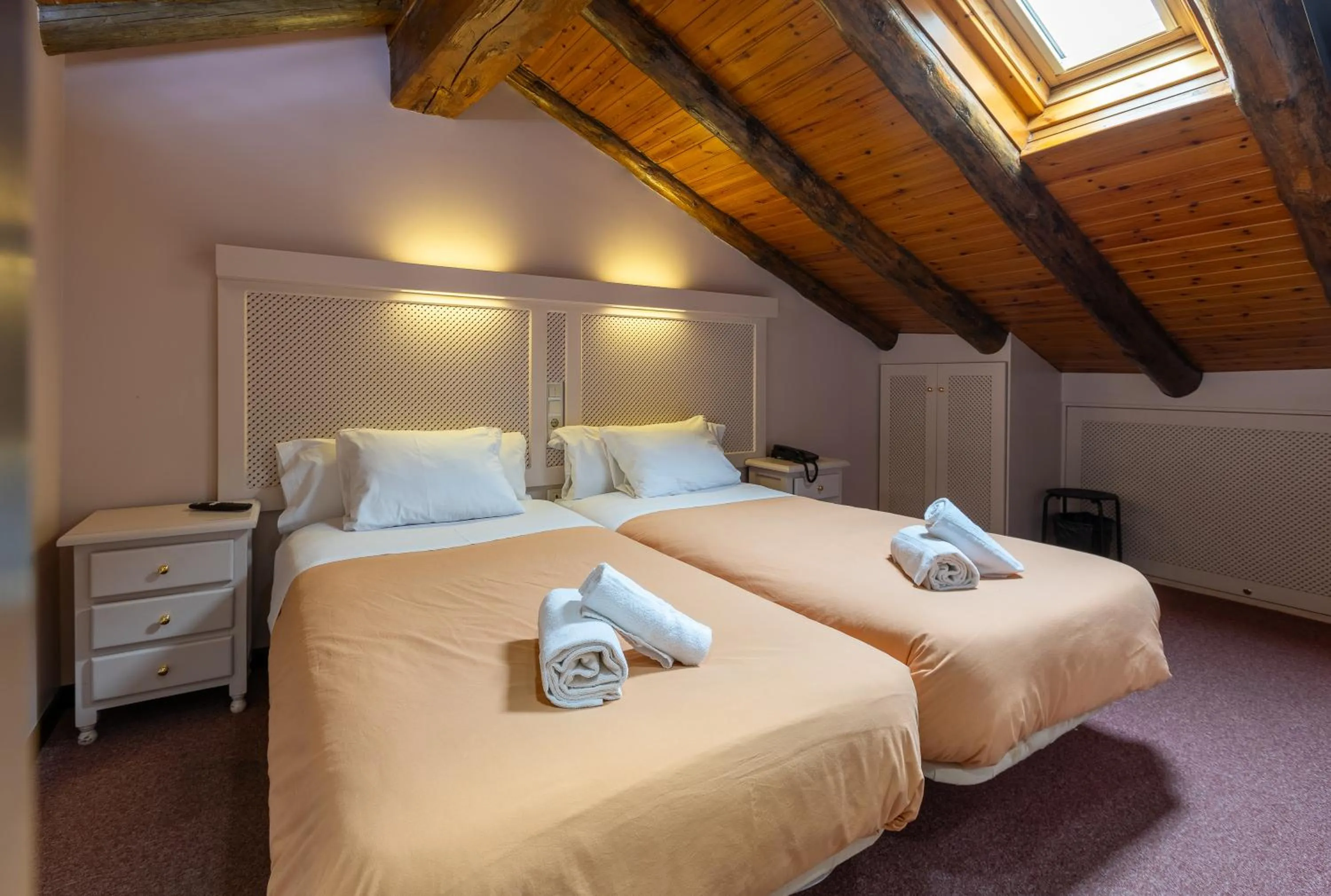 Bed in Hotel Micolau