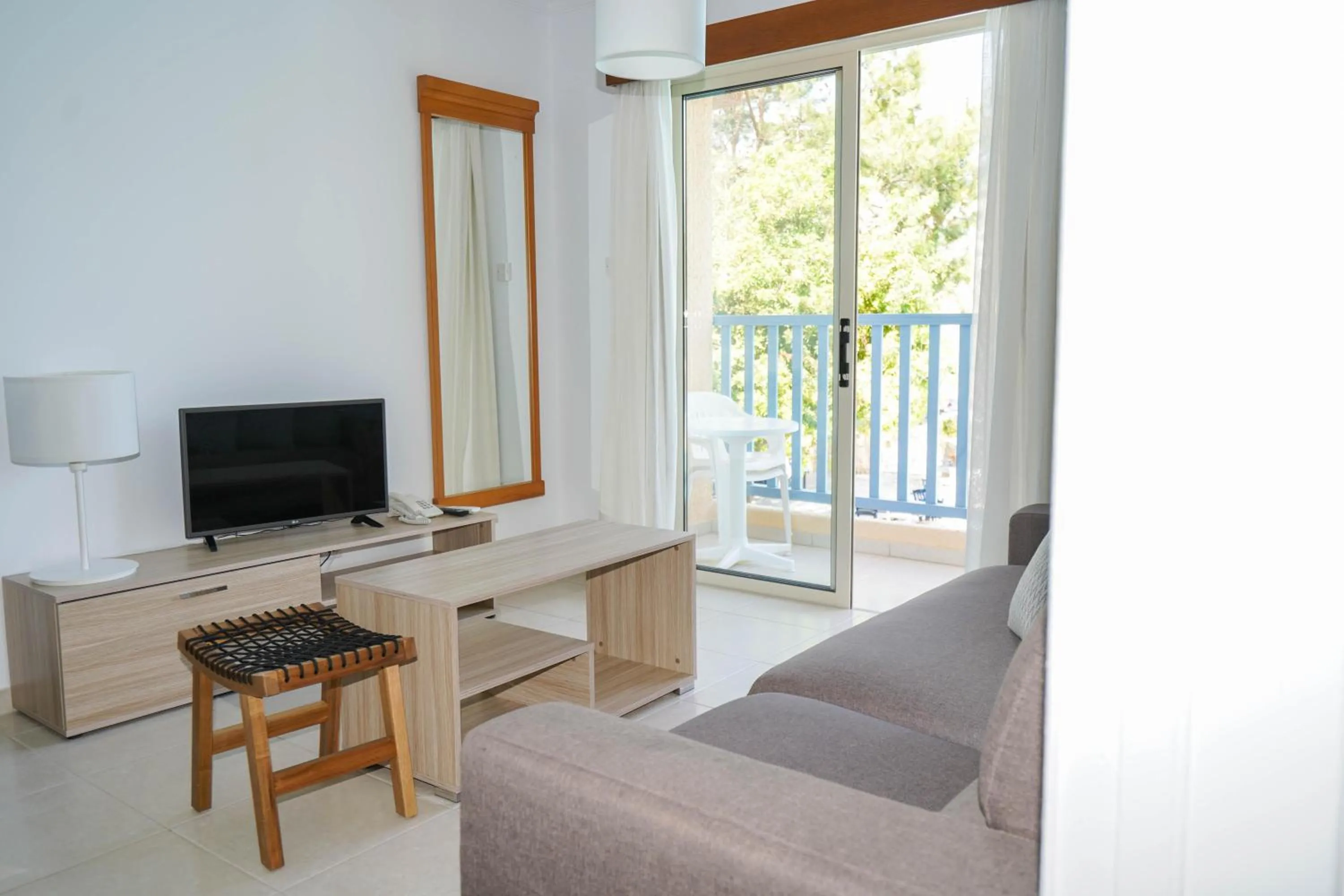 Photo of the whole room in Basilica Holiday Resort