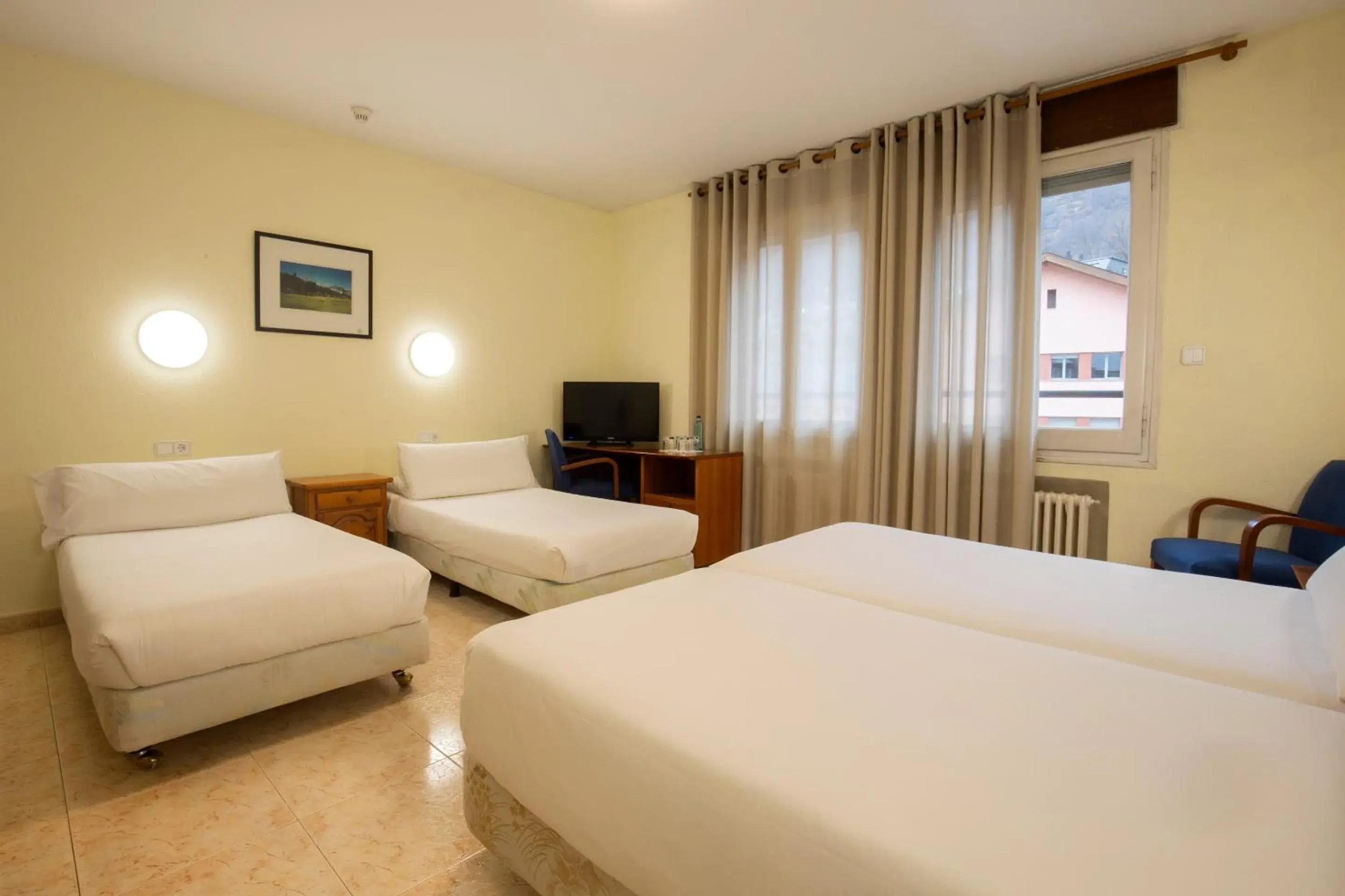 Bedroom, Bed in Hotel Oros by Nexta Bedroom, Bed in Hotel Oros by Nexta