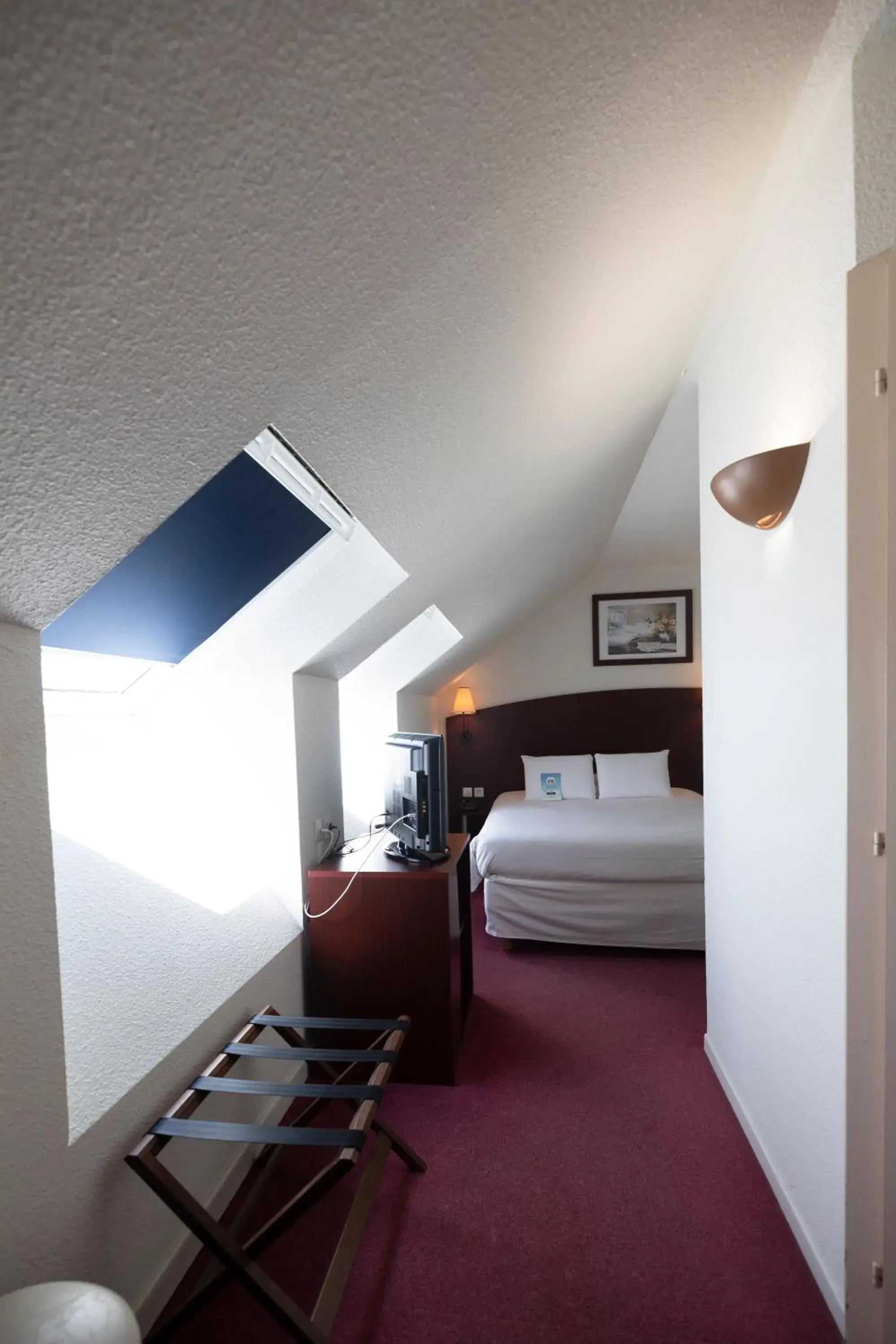 3 Single Beds in Kyriad Chateauroux 3 Single Beds in Kyriad Chateauroux