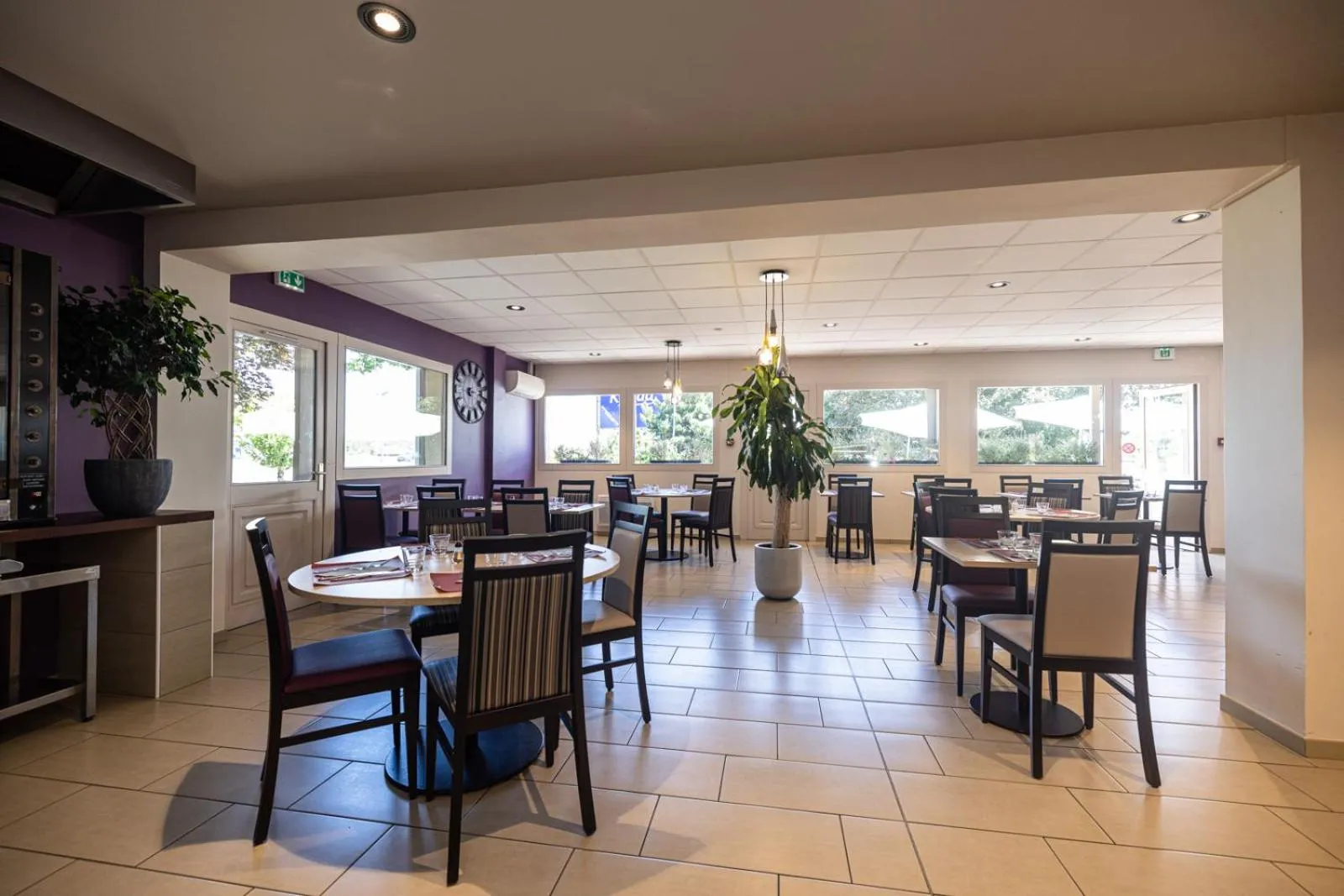 Restaurant/places to eat in Kyriad Chateauroux