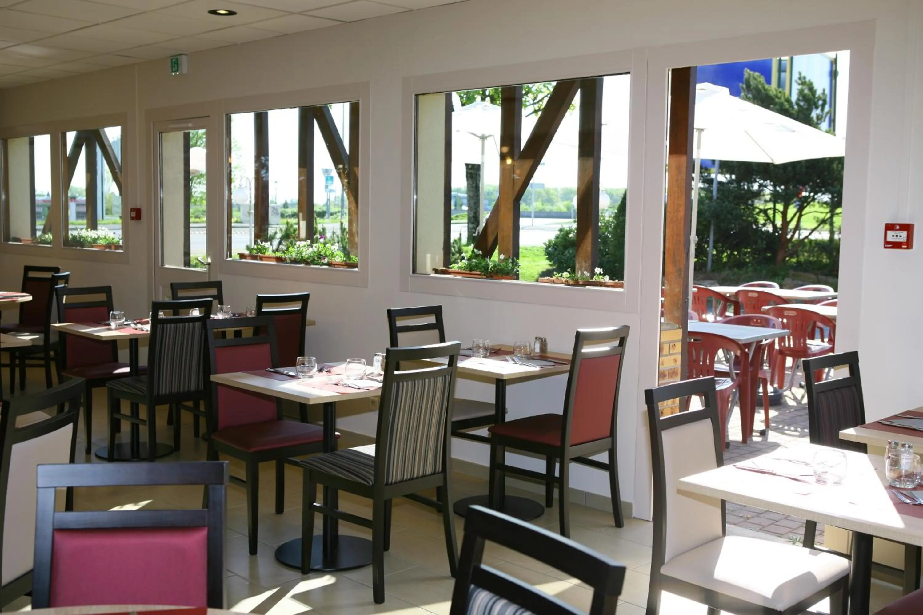 Restaurant/places to eat in Kyriad Chateauroux