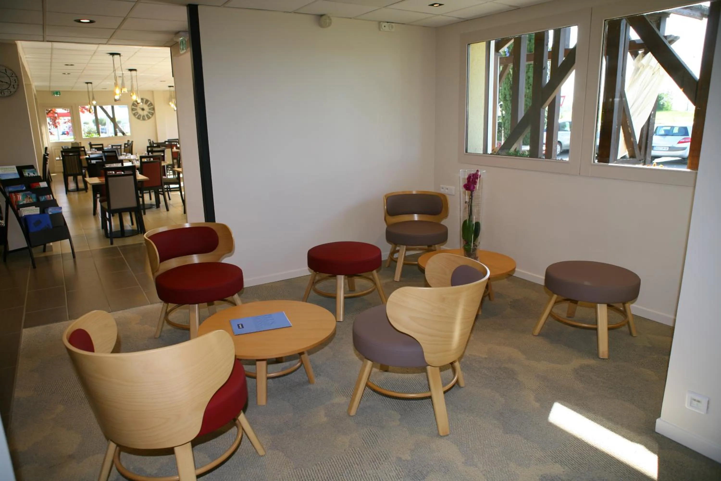 Living room in Kyriad Chateauroux