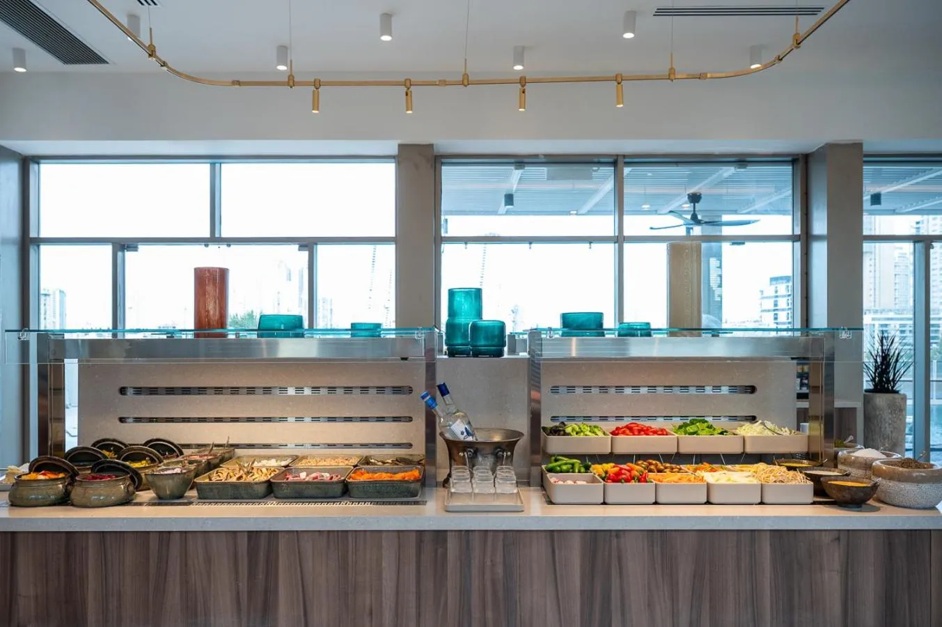 Food in Leonardo Plaza City Tower Tel Aviv