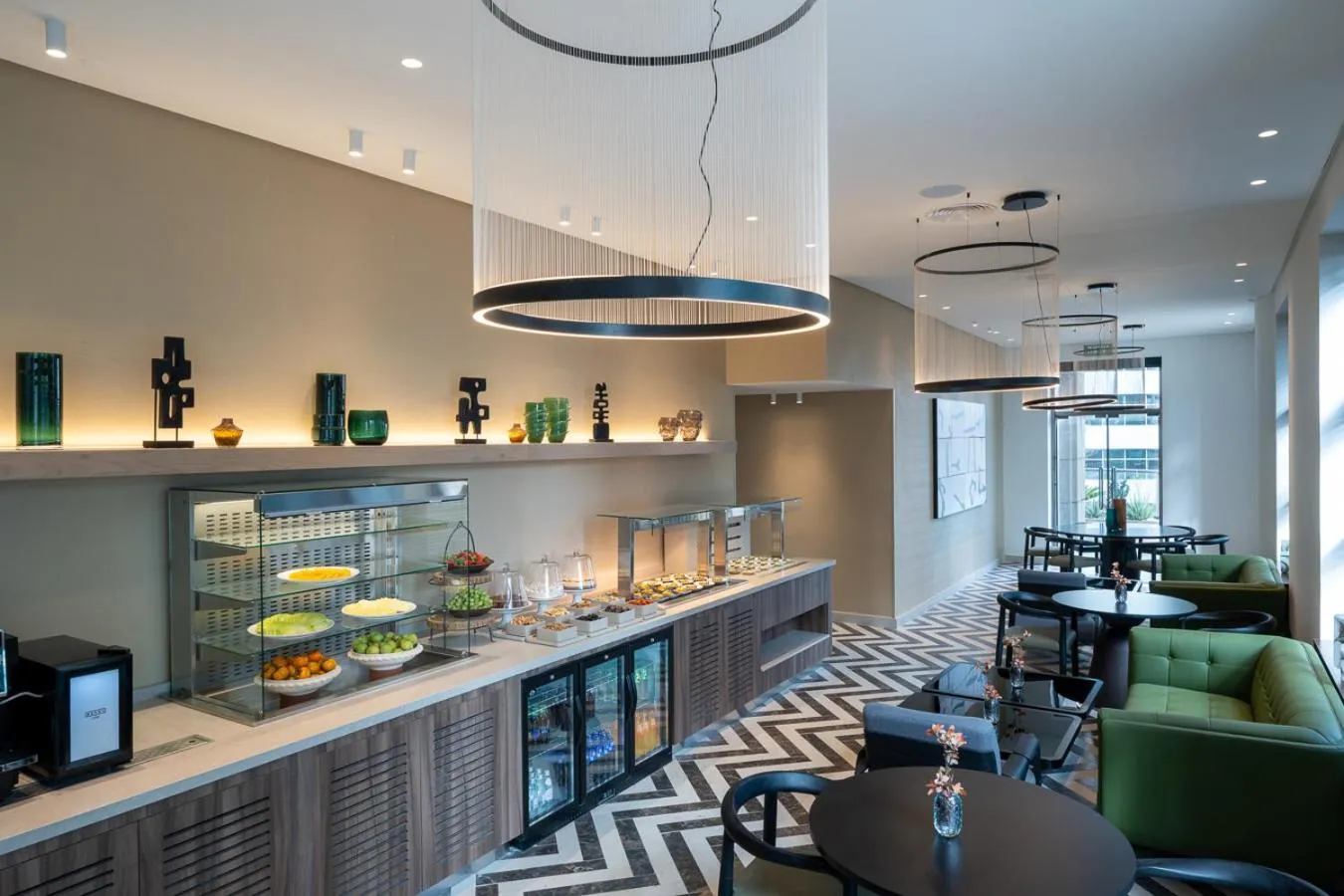 Lounge or bar in Leonardo Plaza City Tower Tel Aviv