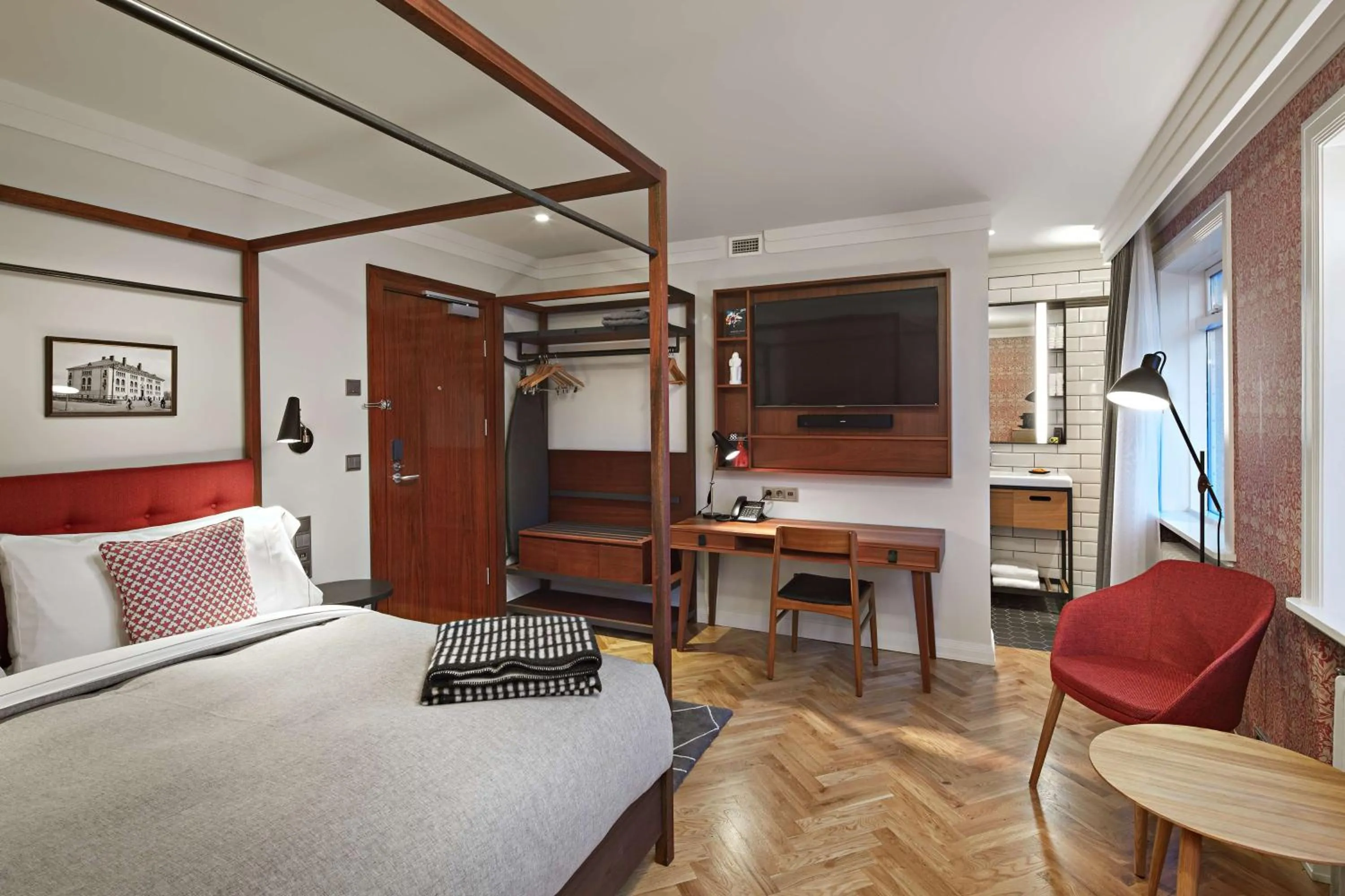 Bedroom, Bed in Canopy by Hilton Reykjavik City Centre