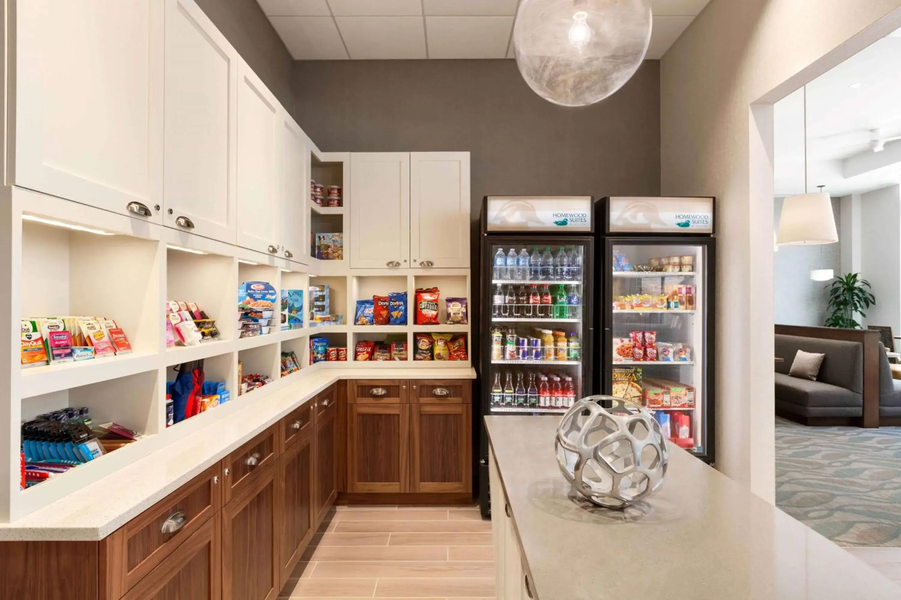 Restaurant/places to eat in Homewood Suites by Hilton Washington DC Convention Center Restaurant/places to eat in Homewood Suites by Hilton Washington DC Convention Center