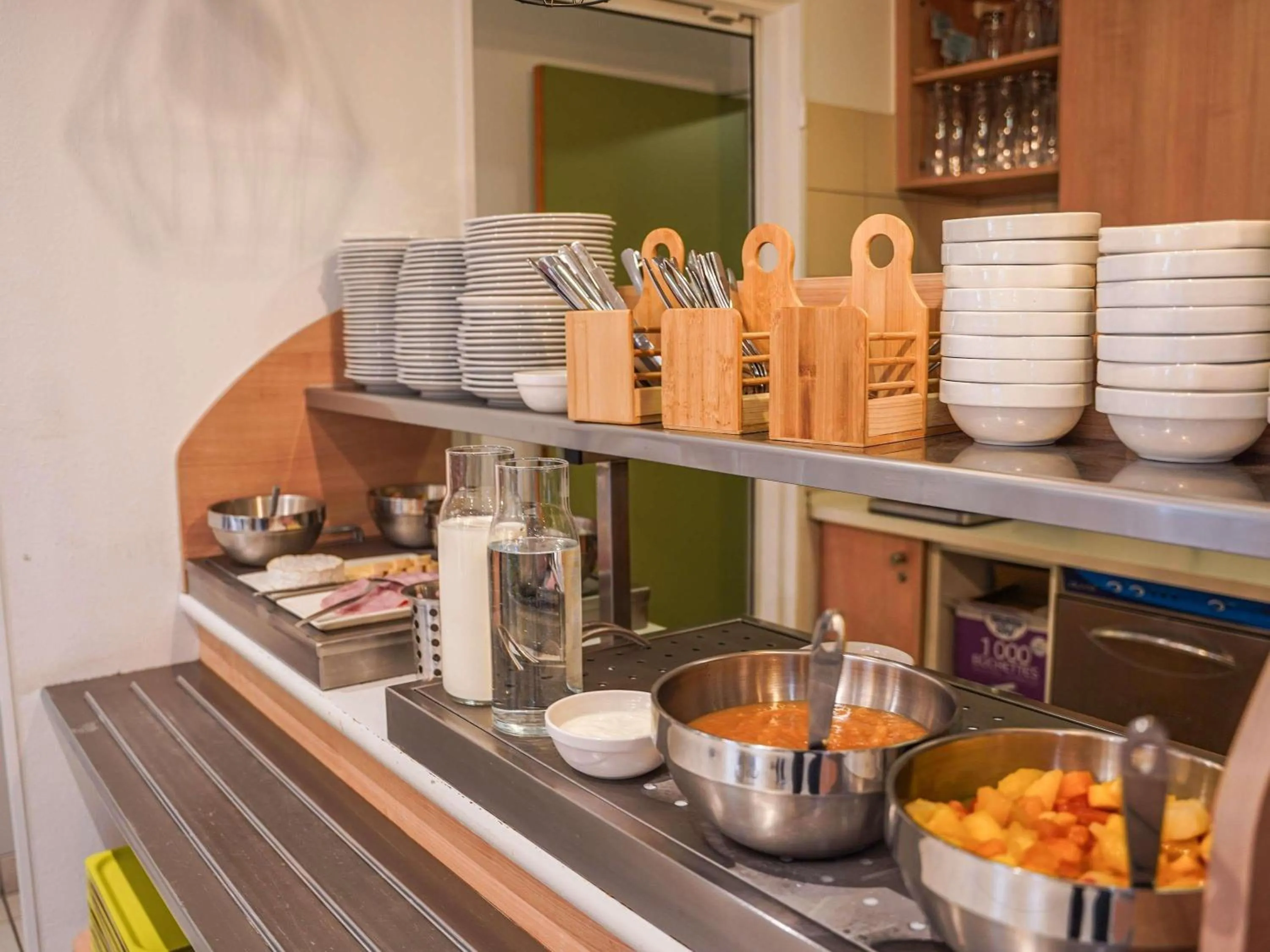 Breakfast in Ibis Budget Bayeux