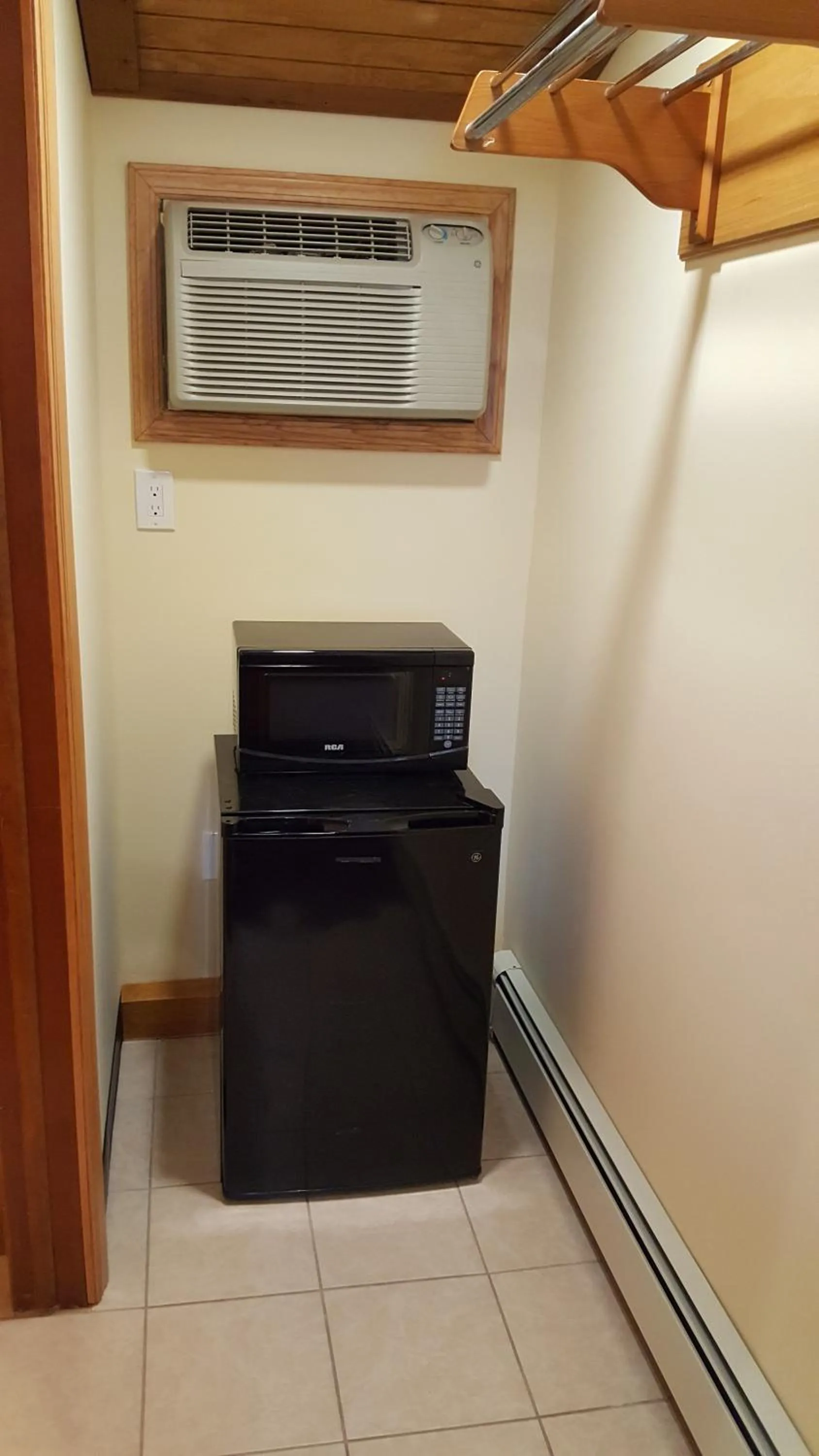 Area and facilities in Atlantic Motel