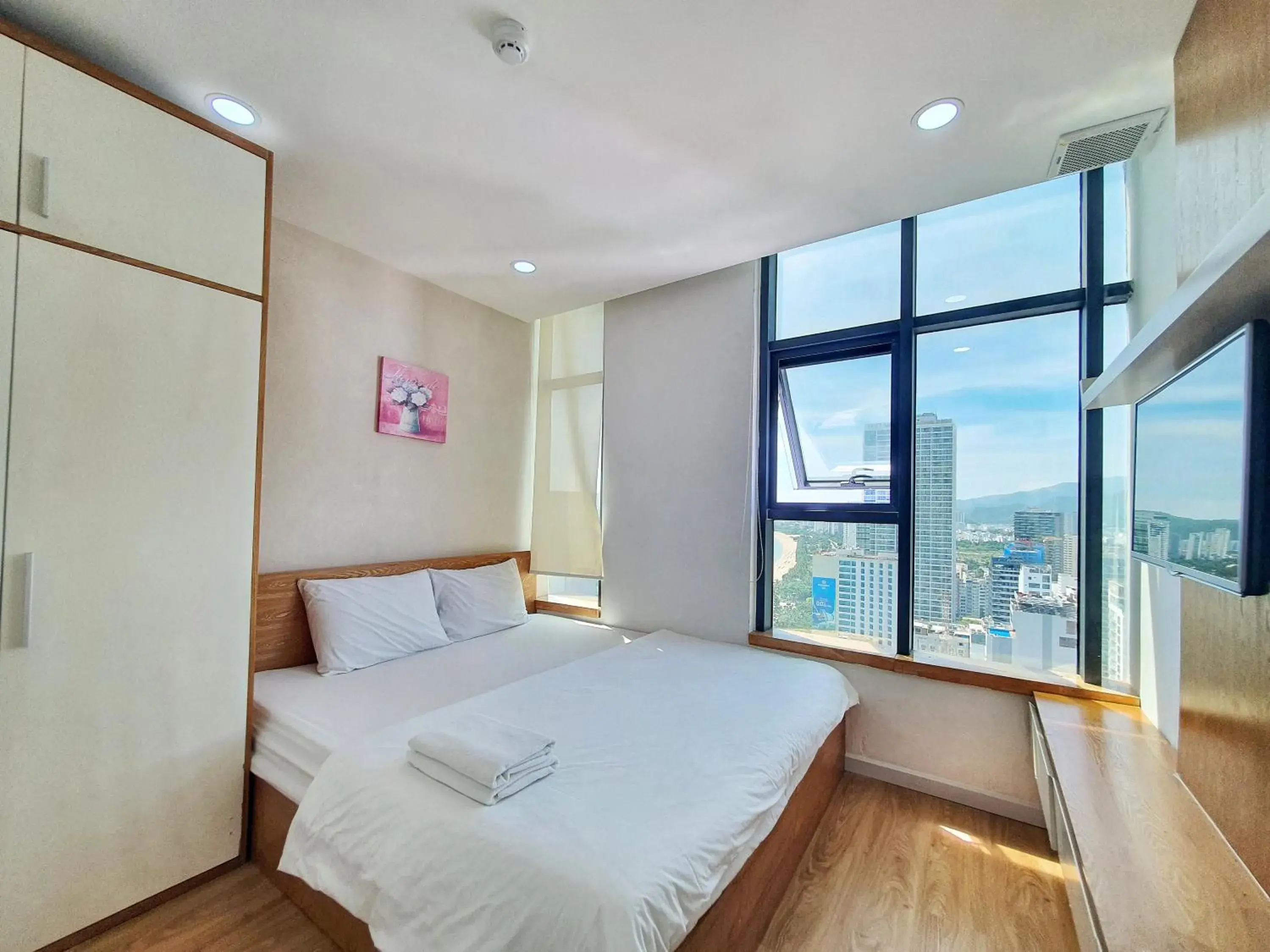 Bed in Gold Ocean Apartment Nha Trang Bed in Gold Ocean Apartment Nha Trang