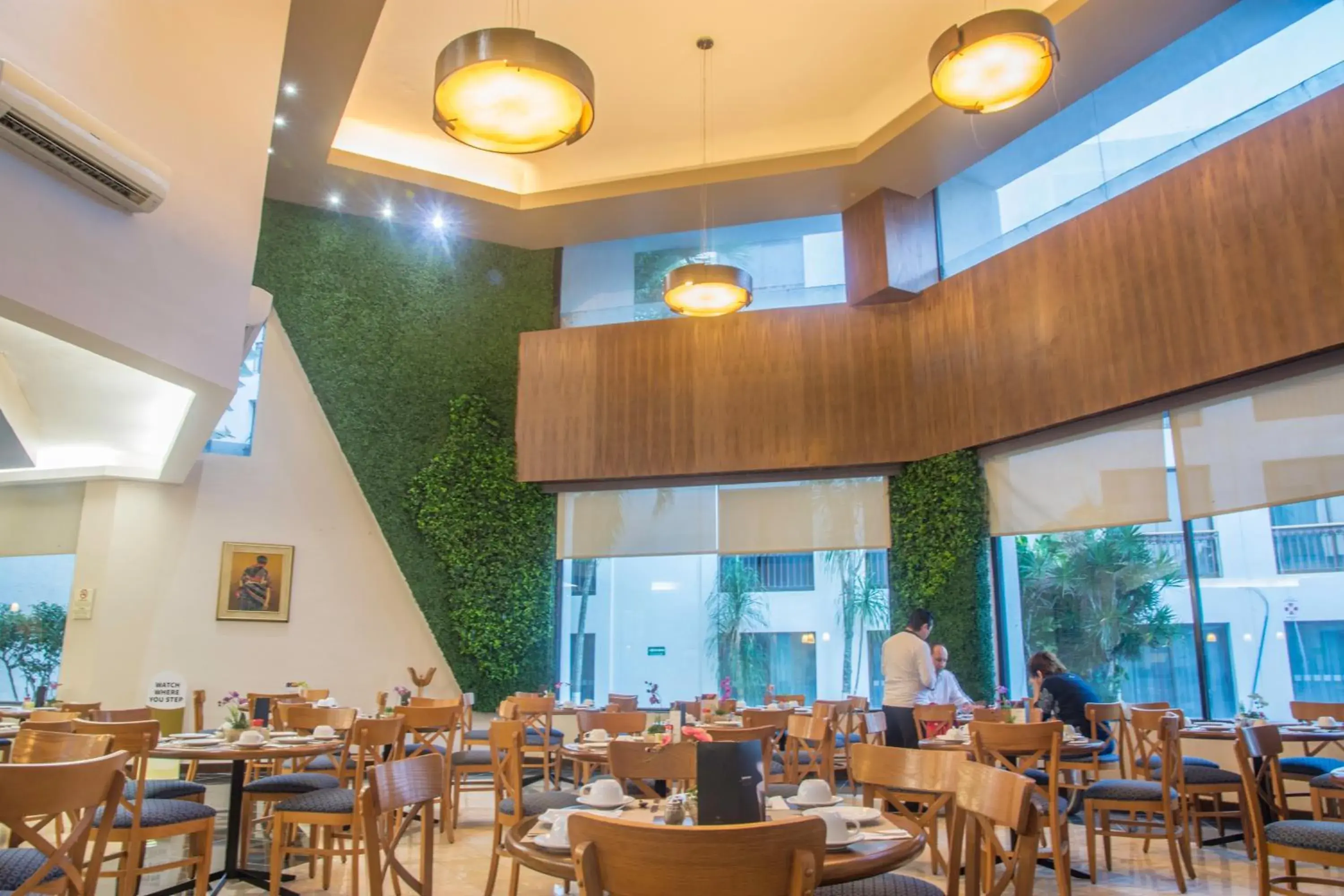 Restaurant/places to eat in Continental Caribe Bay Restaurant/places to eat in Continental Caribe Bay