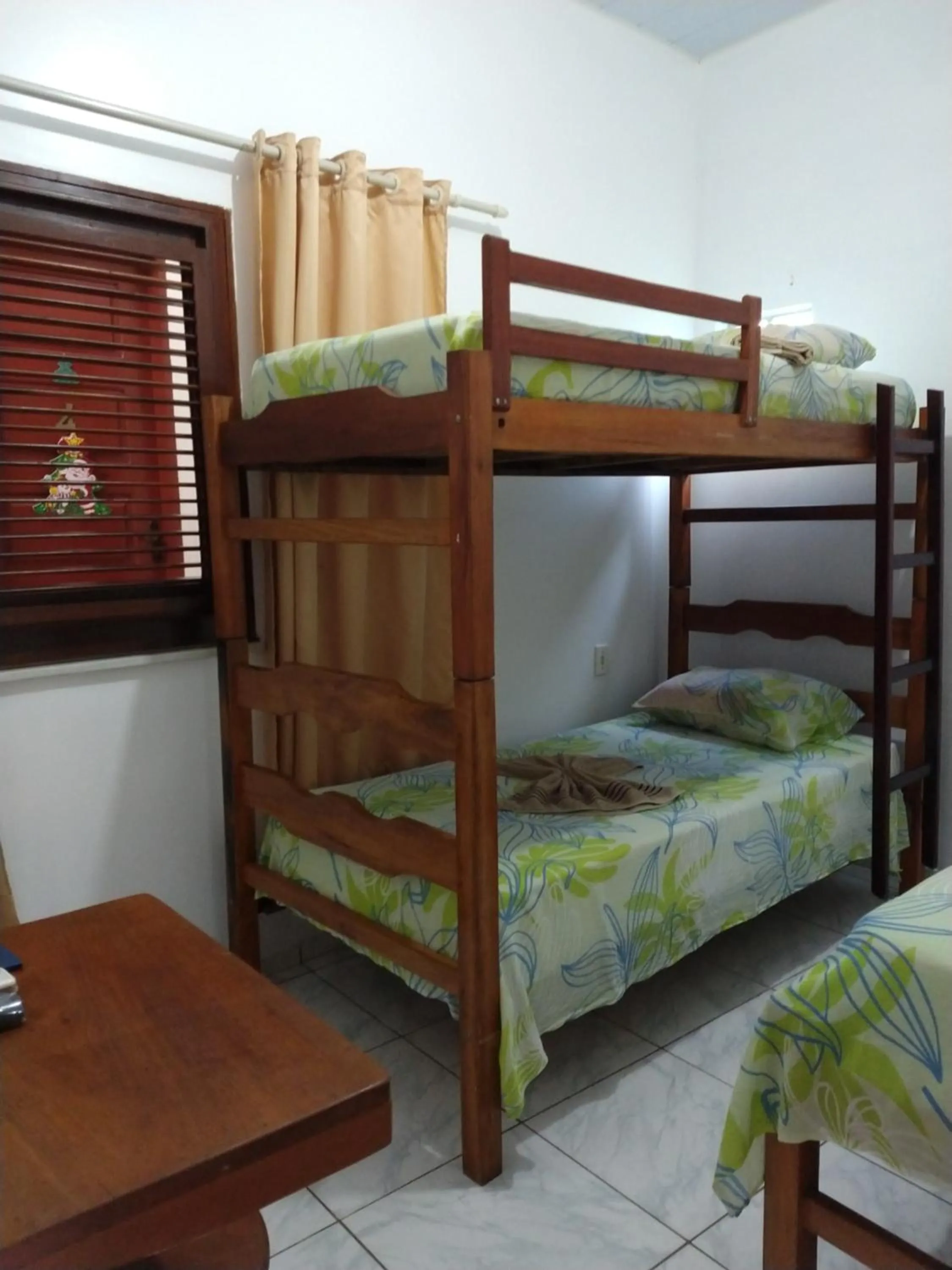 Photo of the whole room, Bed in Pousada Jatobá