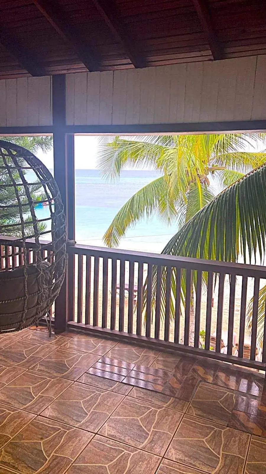 Double Room with Sea View in Coconut Tree West Bay Double Room with Sea View in Coconut Tree West Bay