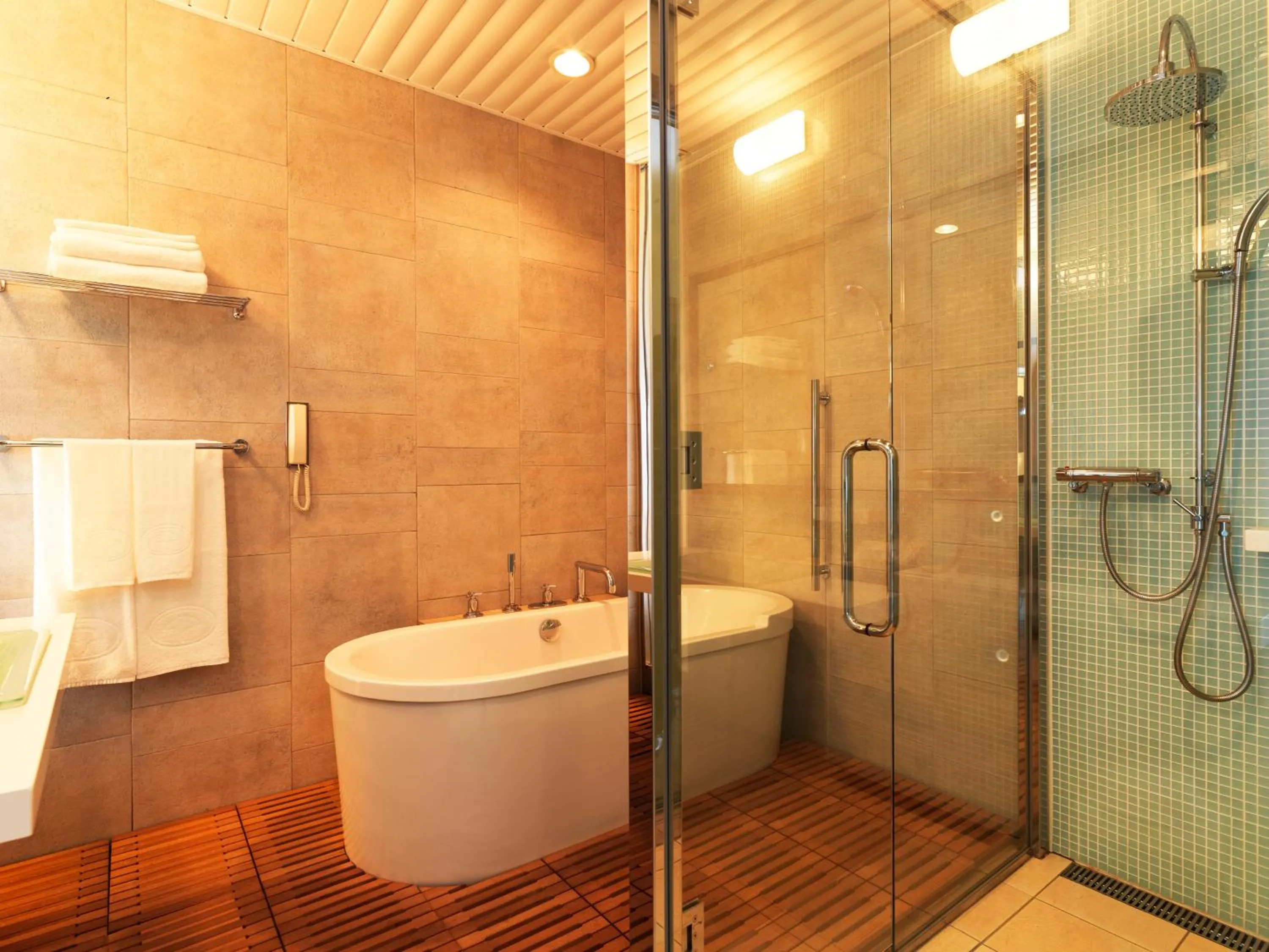 Shower in Hotel Anaga