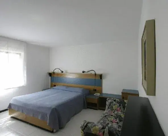 Single Room - single occupancy in Albergo Alla Torre Single Room - single occupancy in Albergo Alla Torre