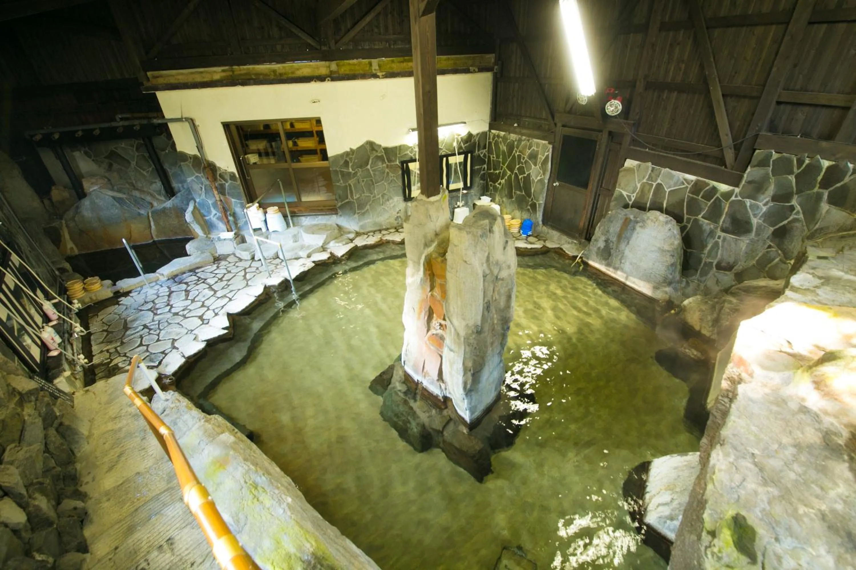 Hot Spring Bath in Kinosato Yamanoyu