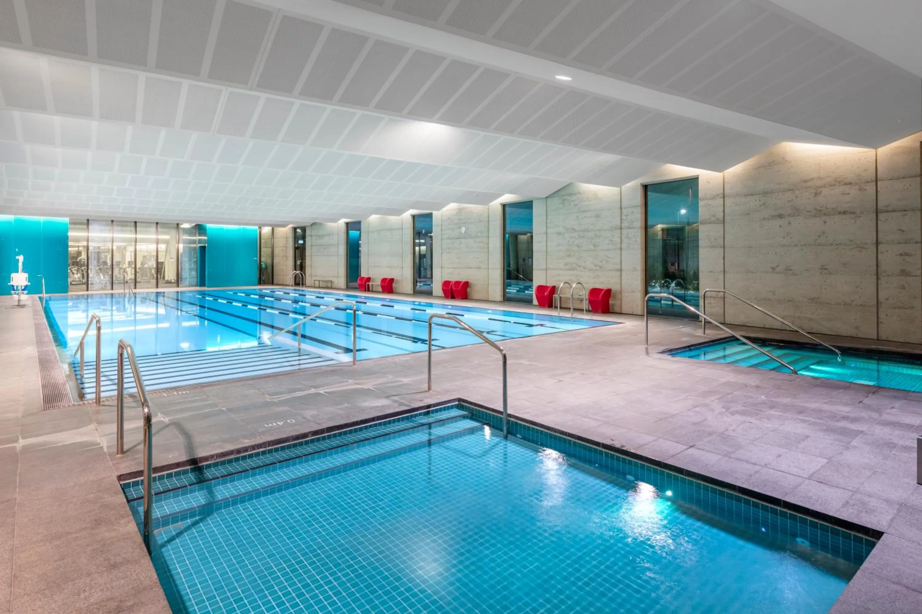 Swimming pool in RACV Torquay Resort