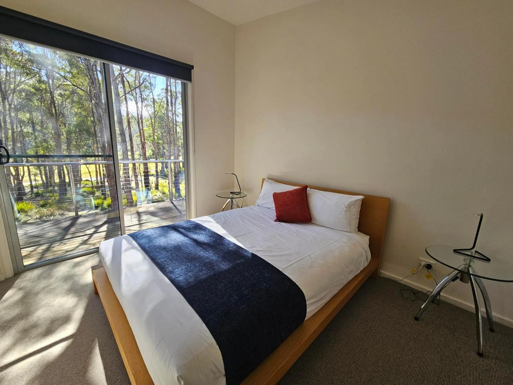 Bed in Craggy Peaks Wilderness Cabins
