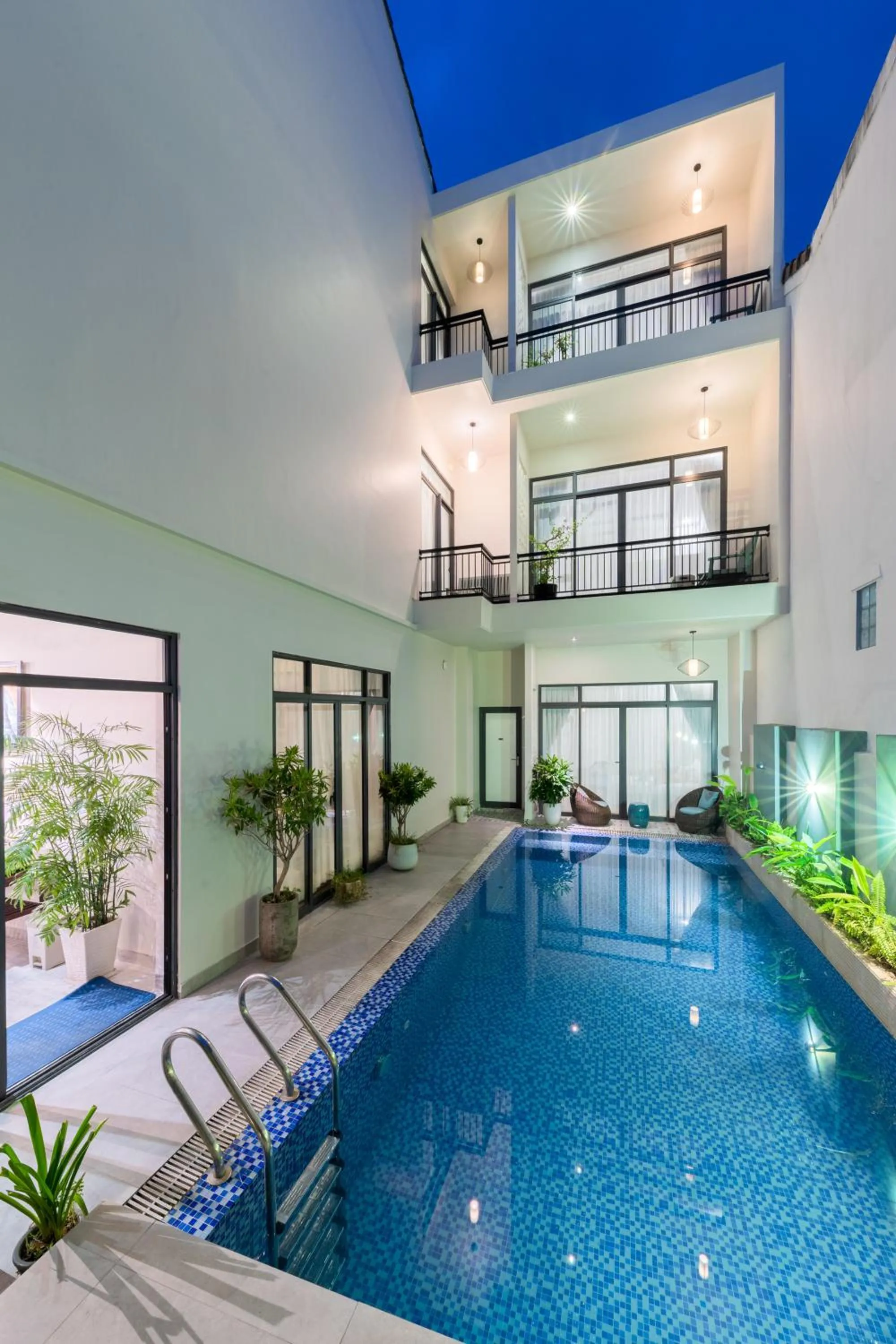 Pool view in Volar Hoi An