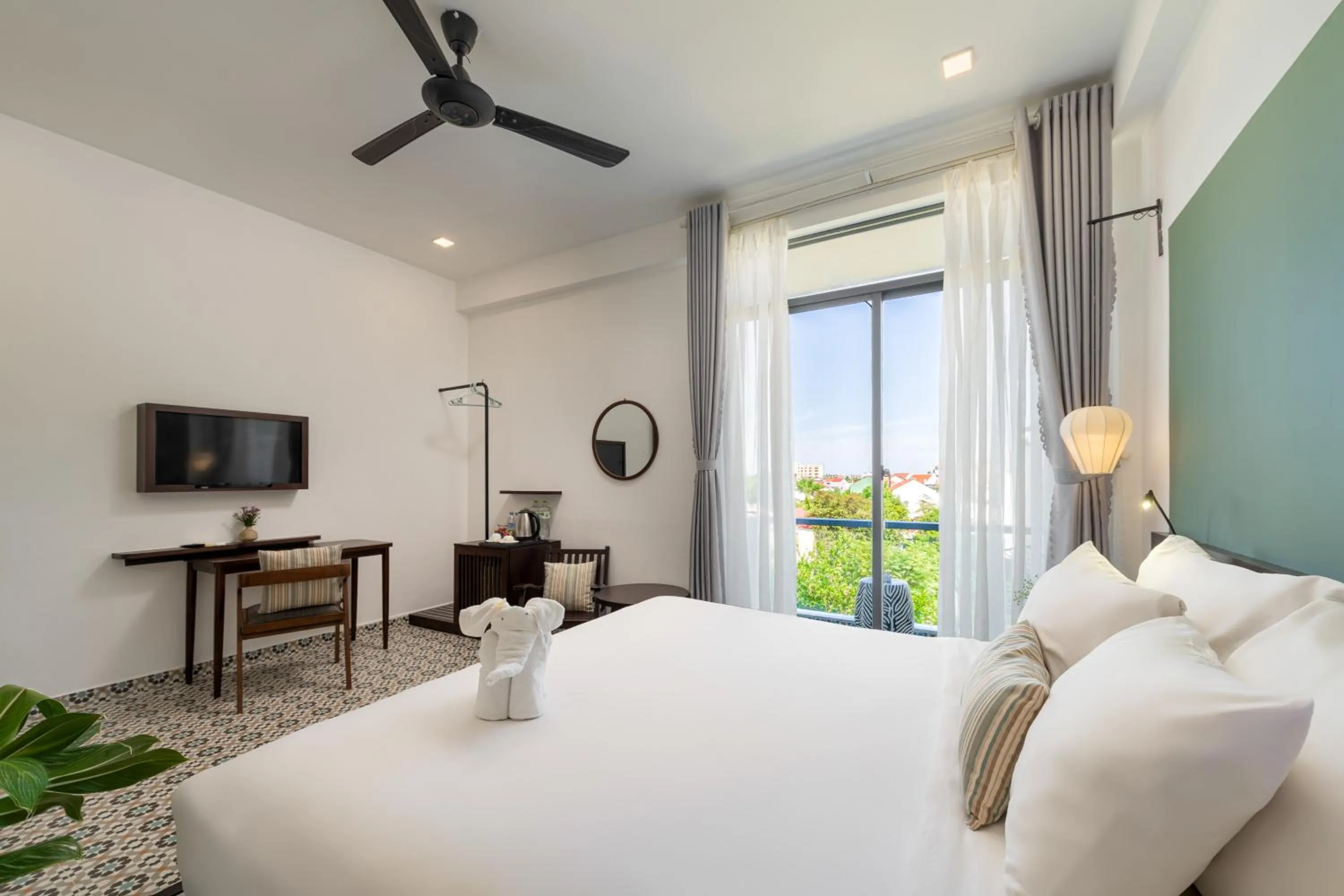 Photo of the whole room, Bed in Volar Hoi An