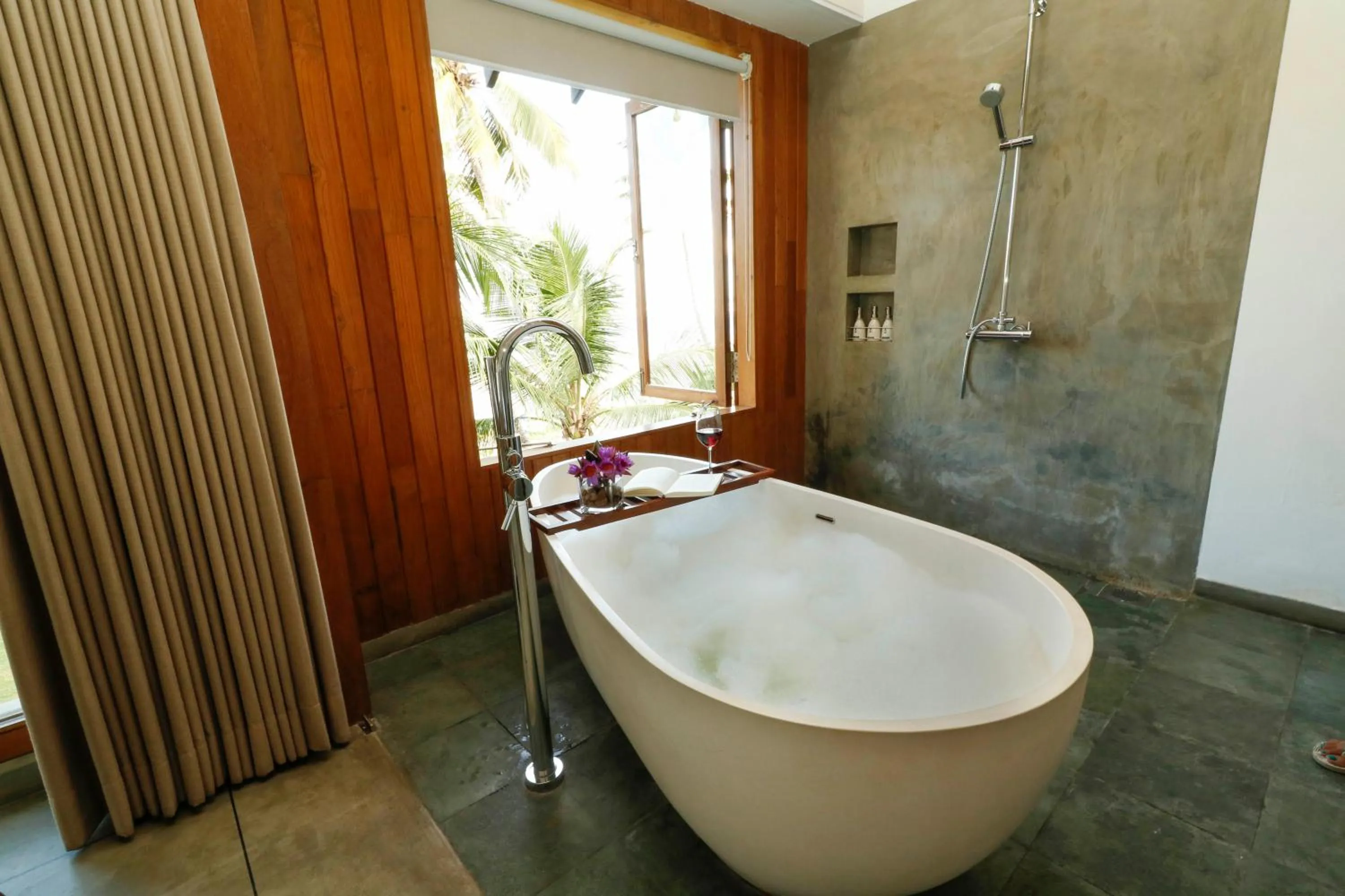 Bath in Ubuntu Beach Villas by Reveal