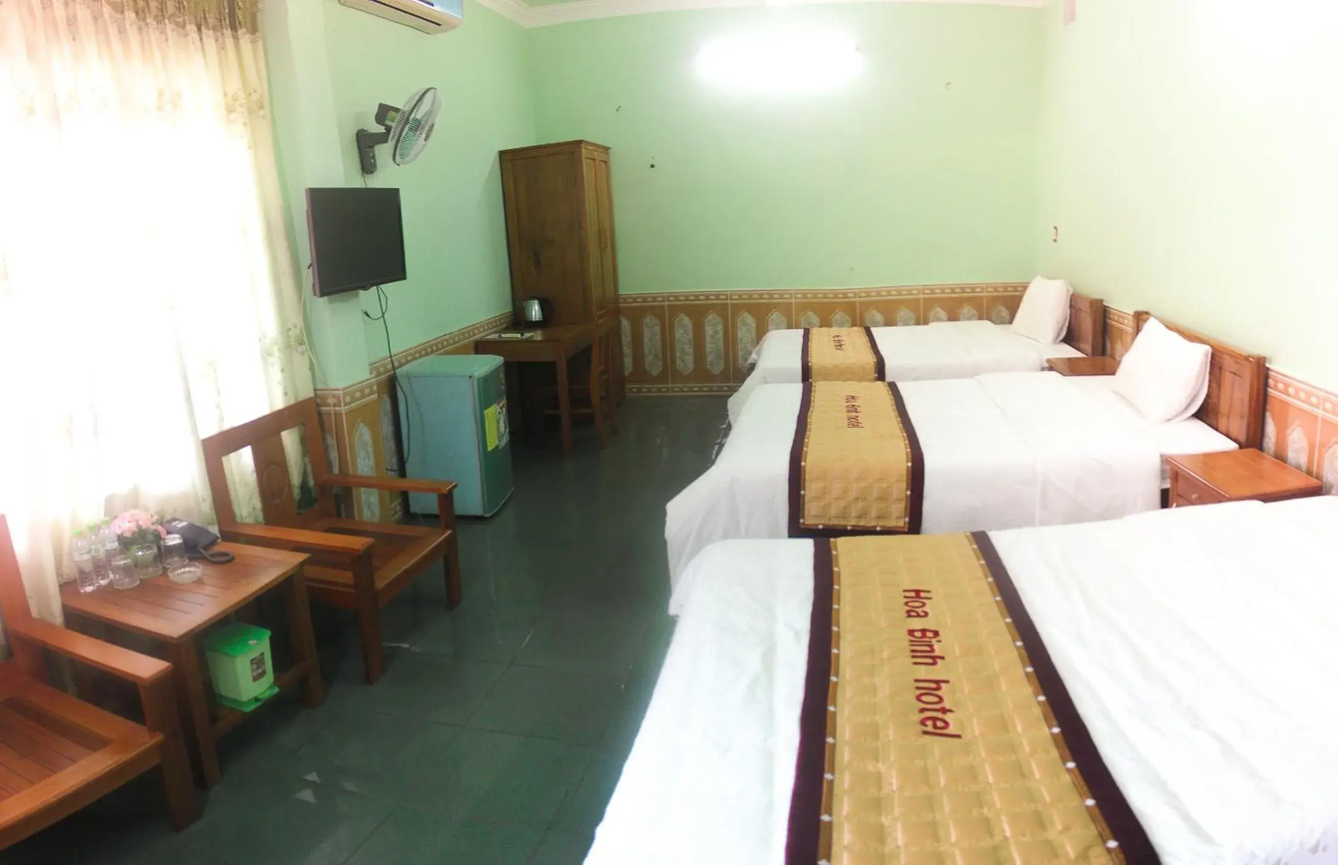 Bedroom, Bed in Hoa Binh Hotel Bedroom, Bed in Hoa Binh Hotel