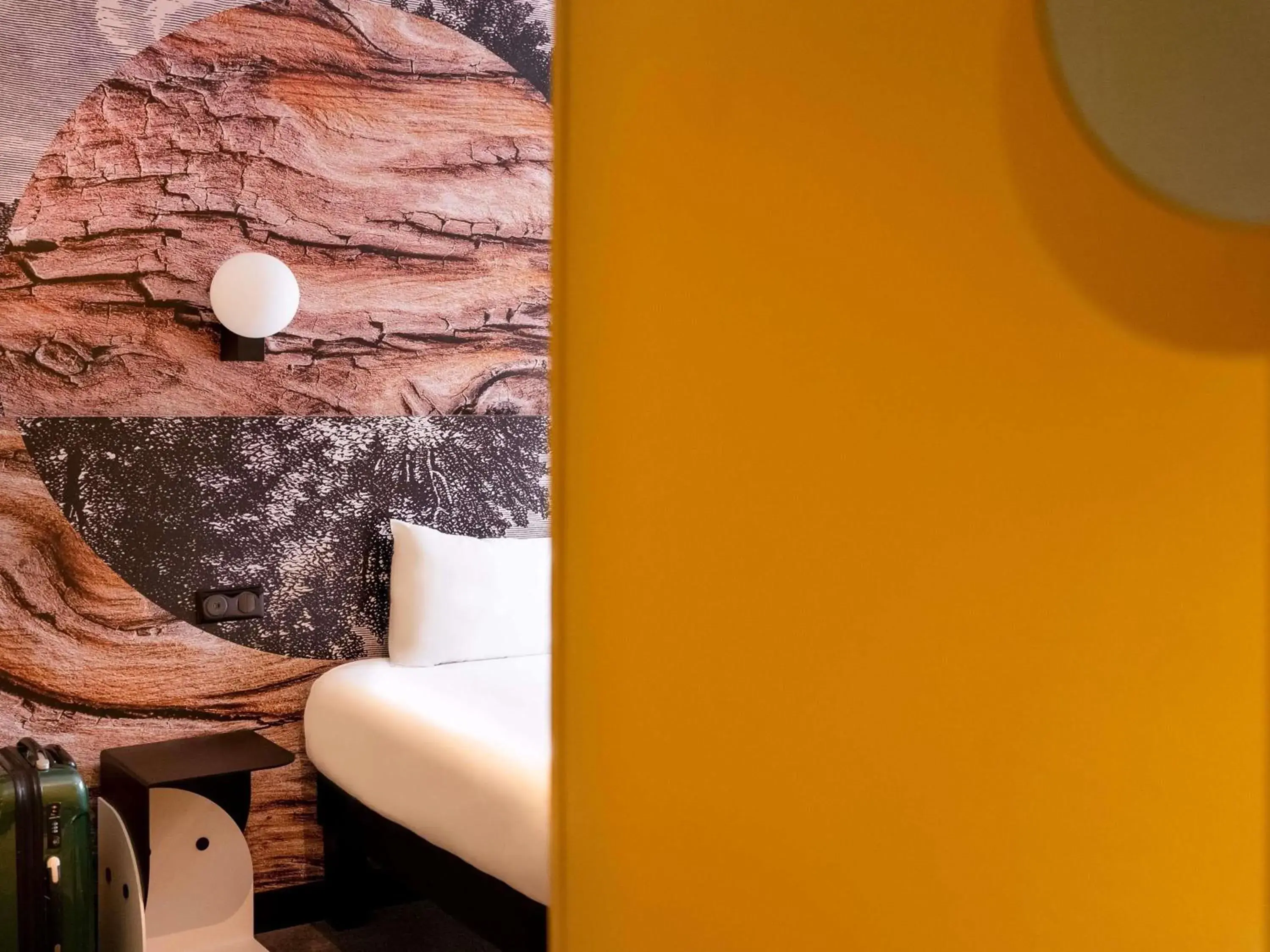 Bedroom in ibis styles Paris Montmartre Batignolles Bedroom in ibis styles Paris Montmartre Batignolles