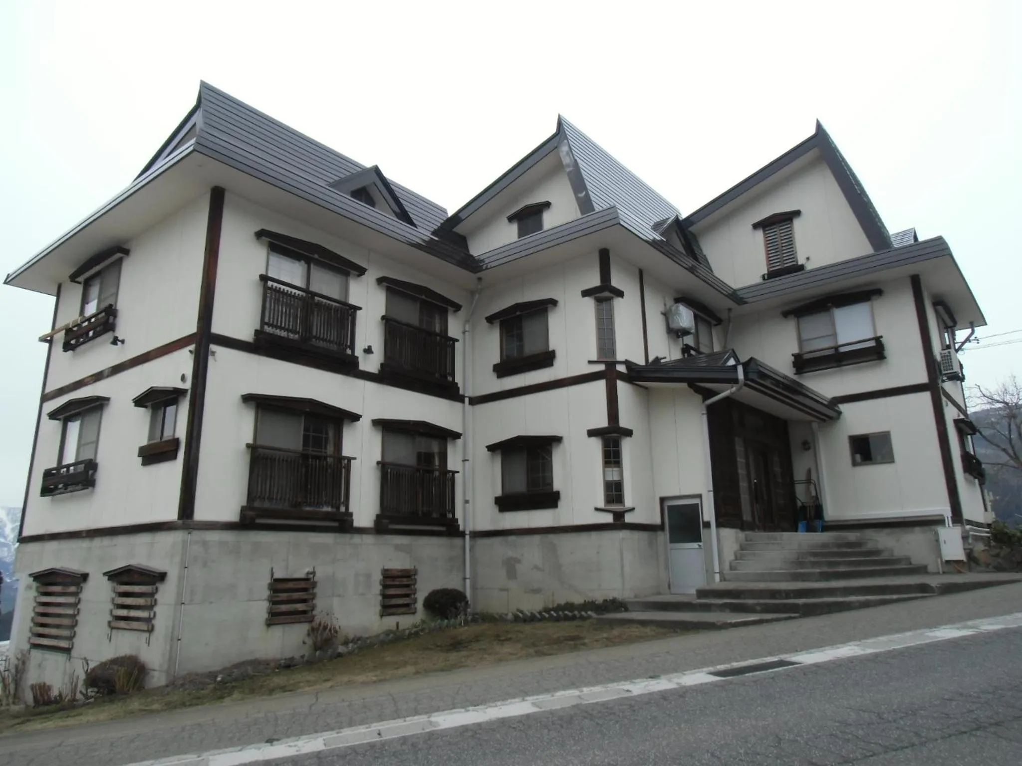 Facade/entrance in Villa South Fuji