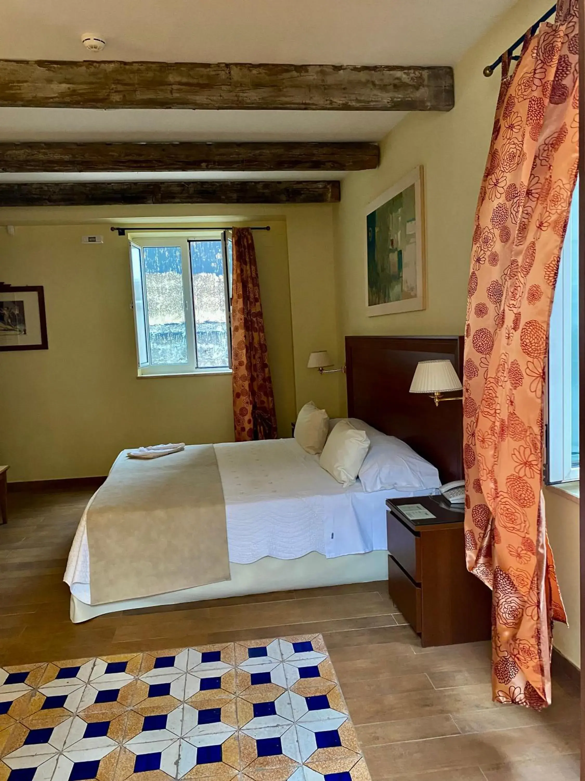 Bedroom, Bed in S.Andrea degli Armeni Dimora di Charme Bedroom, Bed in S.Andrea degli Armeni Dimora di Charme