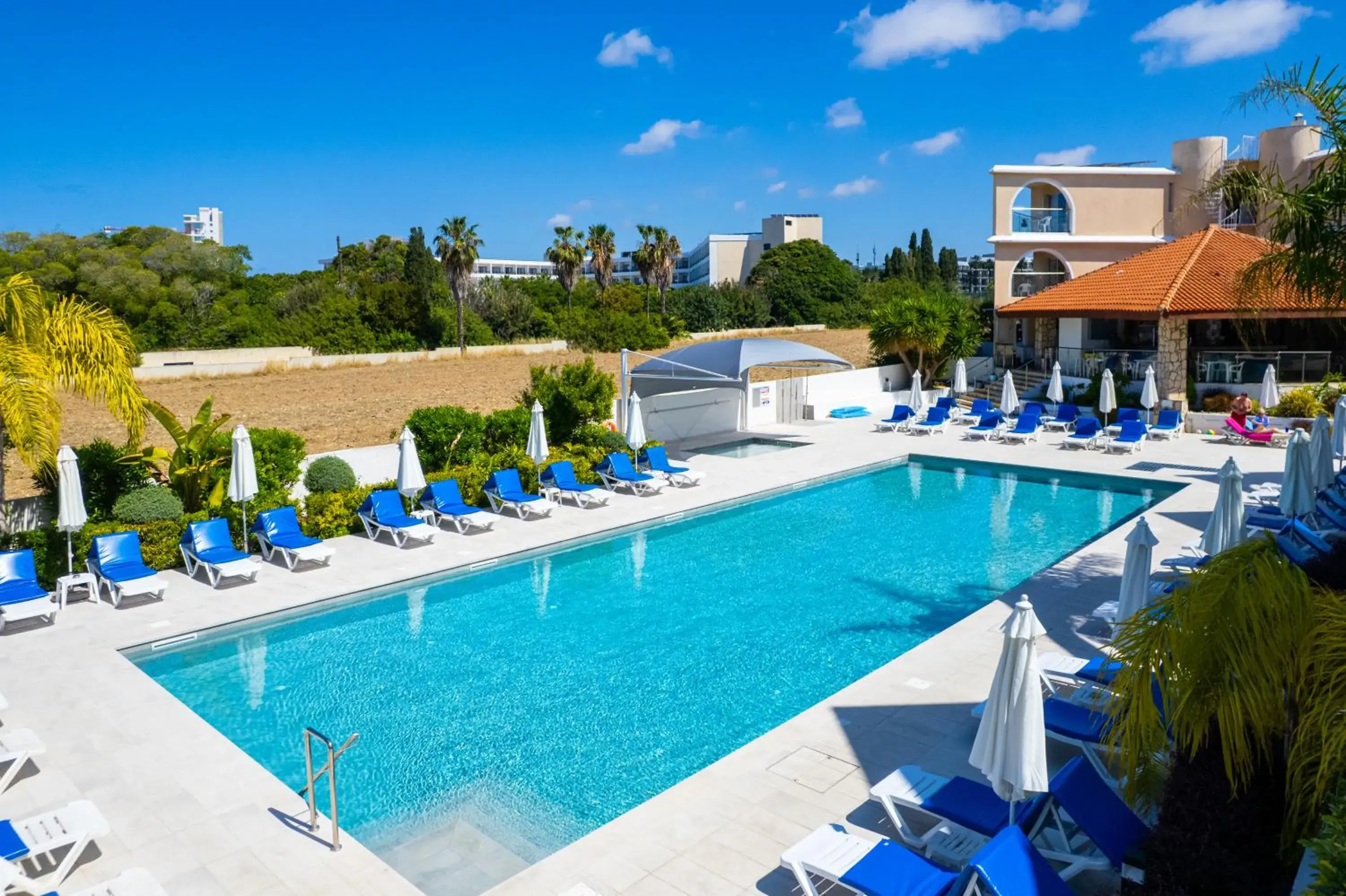 Property building in Pandream Hotel Apartments Property building in Pandream Hotel Apartments