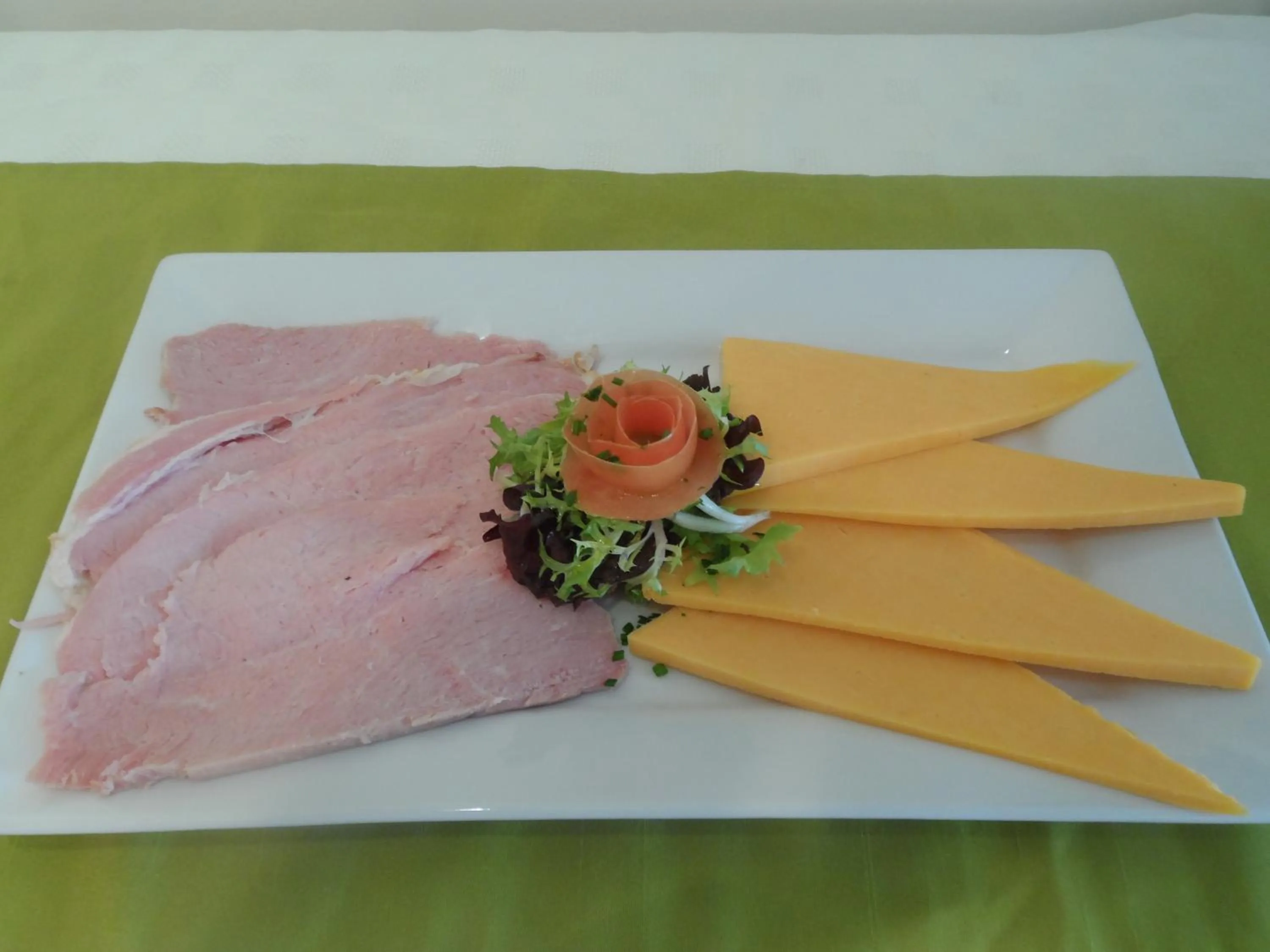 Food and drinks in Midtown Farm Bed & Breakfast