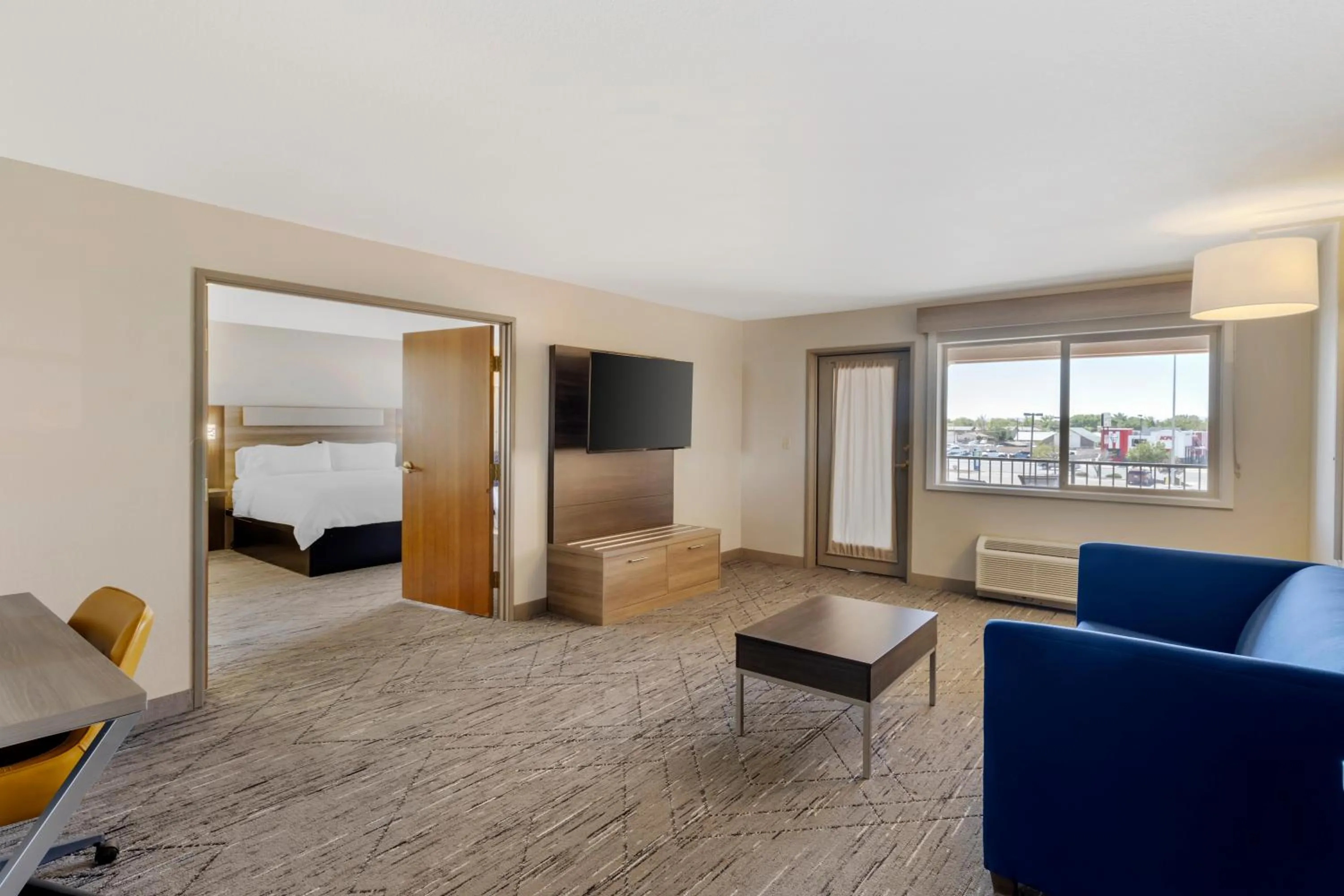 Bed in Holiday Inn Express Fallon by IHG