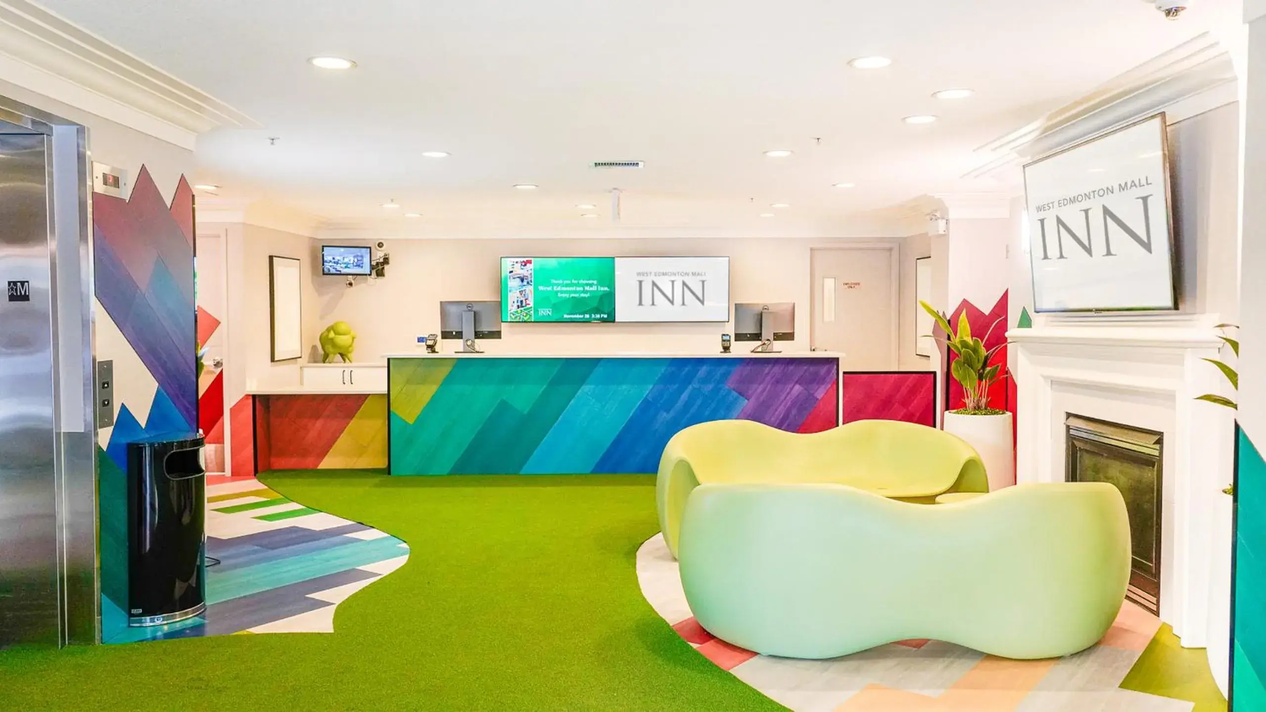 Lobby or reception in West Edmonton Mall Inn Lobby or reception in West Edmonton Mall Inn