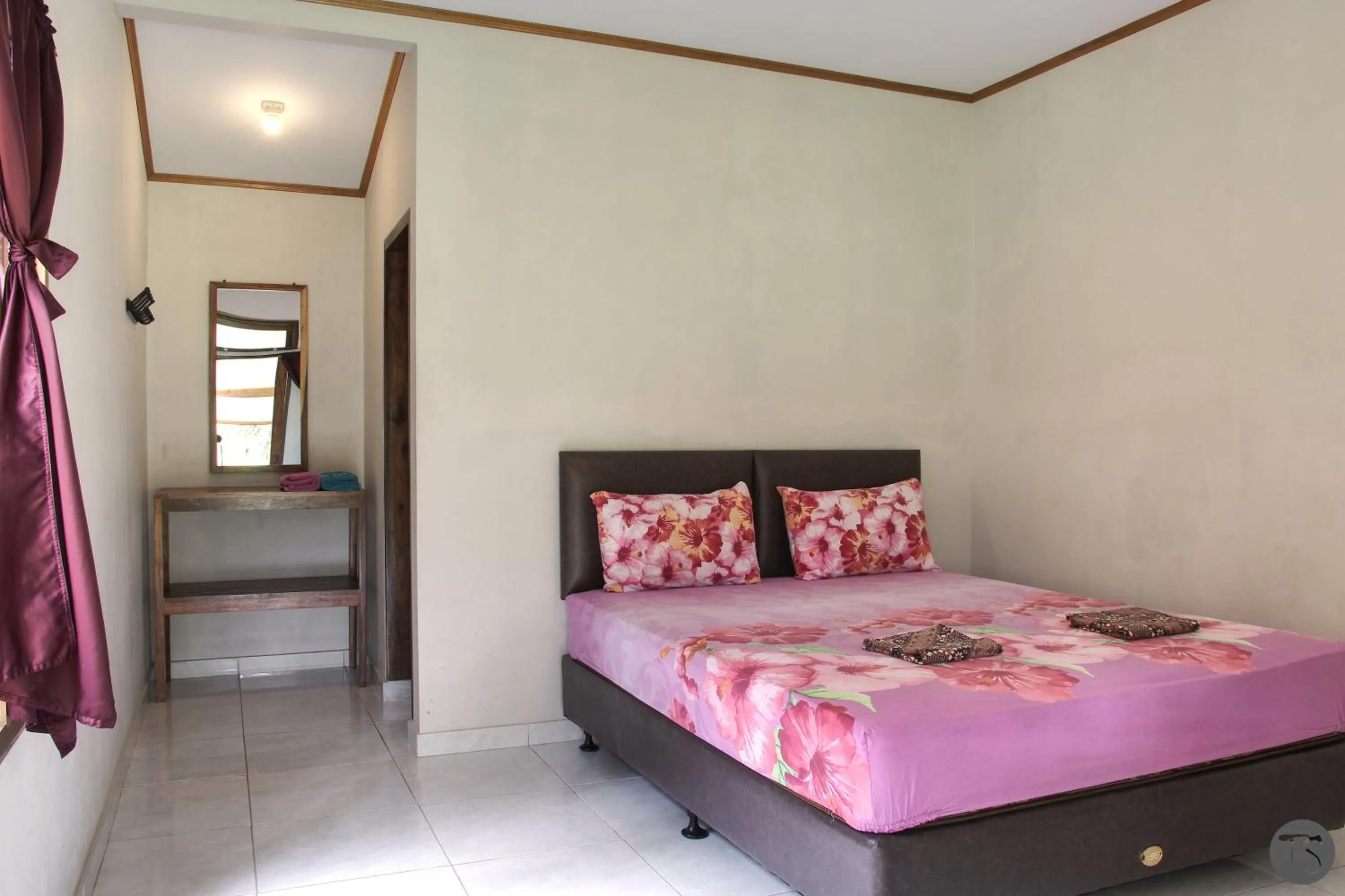 Day, Bed in Sadati Home Stay